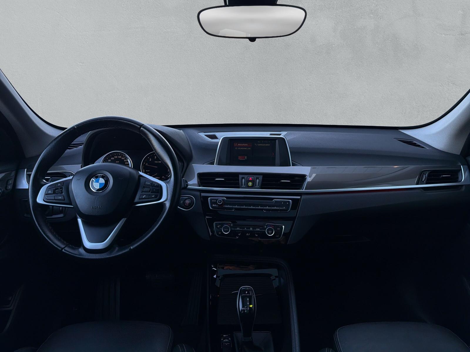 BMW X1 18i sDrive X-line (CH) ** Action Leasing à 2.88% Jusqu'au 30.09.2026 **-image-12