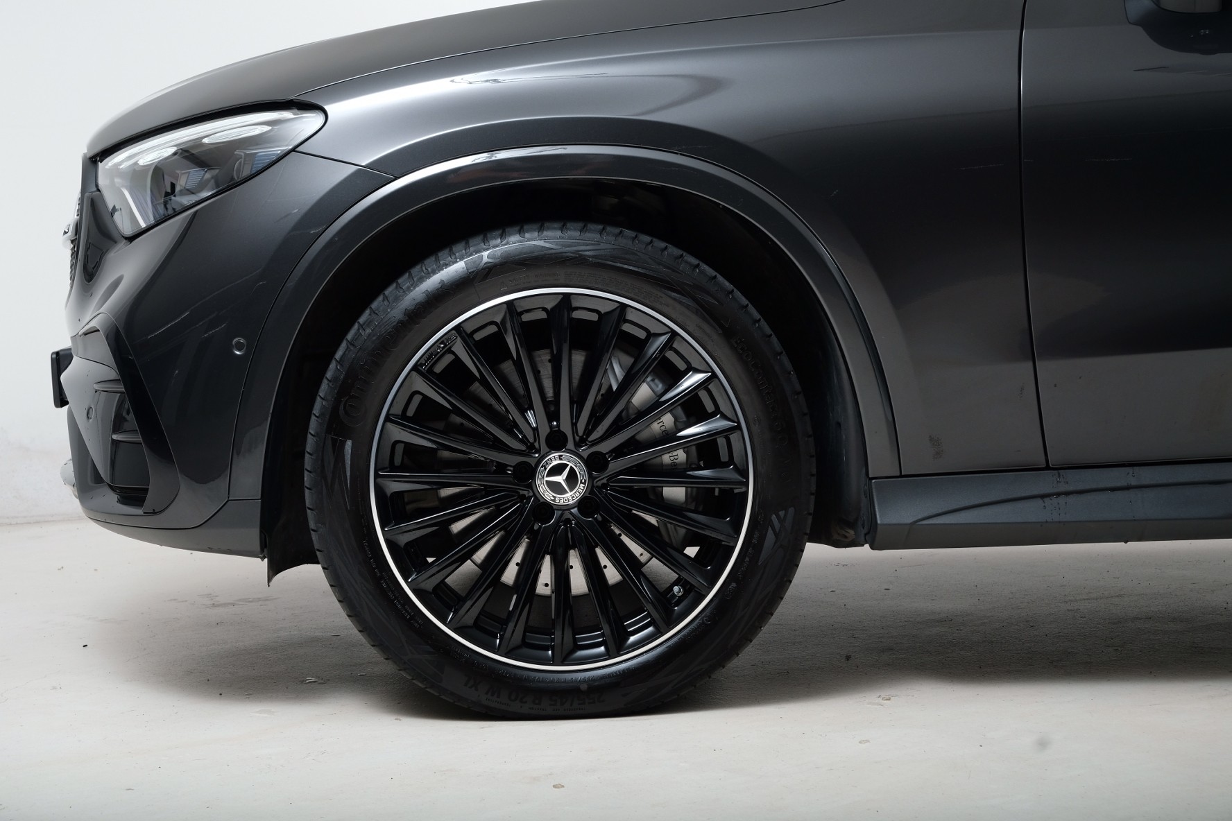 MERCEDES-BENZ GLC 220 d AMG Line 4Matic X254-image-2