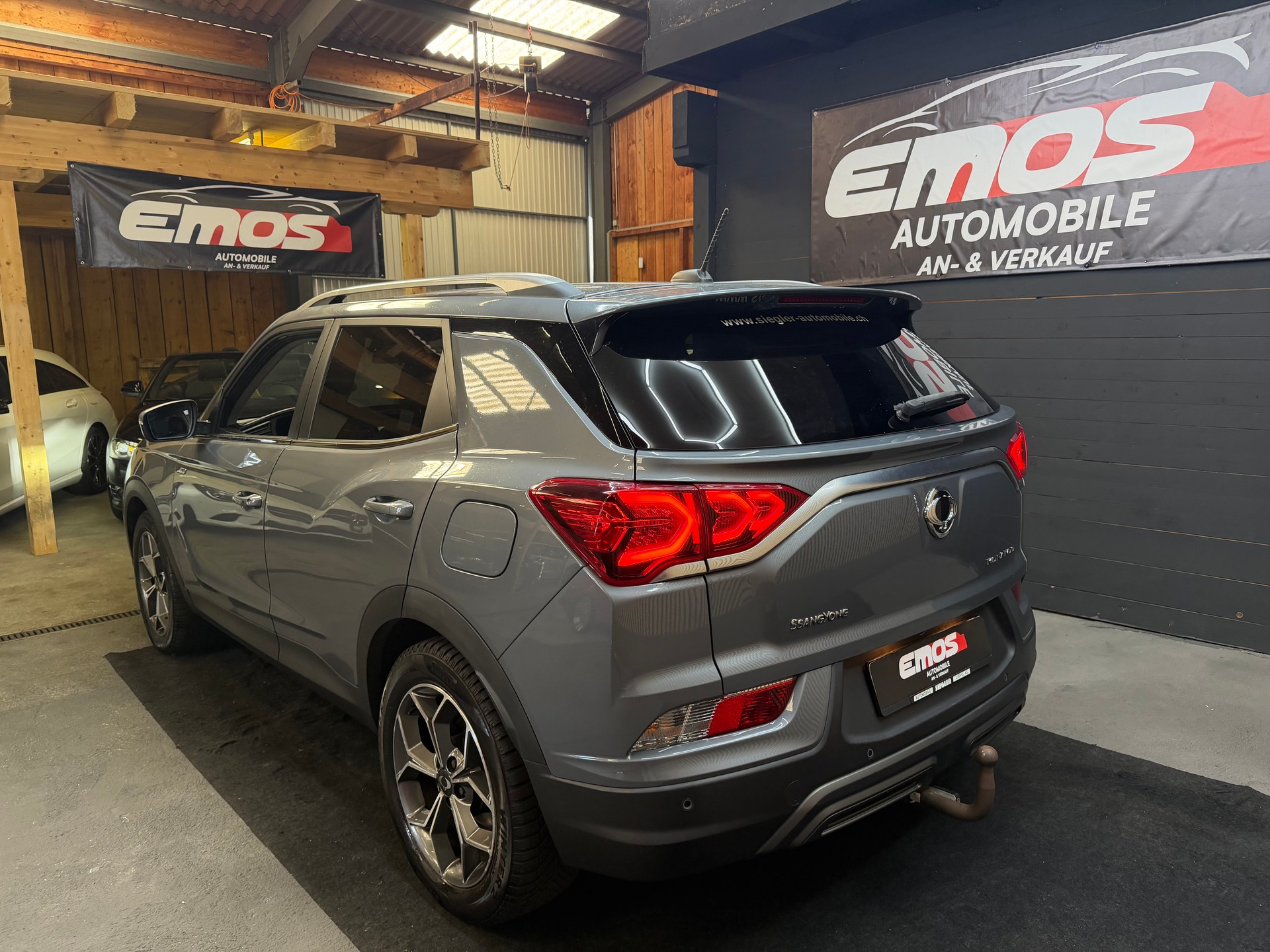 KGM-SsangYong Korando 1.6e Xdi Sapphire 4WD Automat-image-6