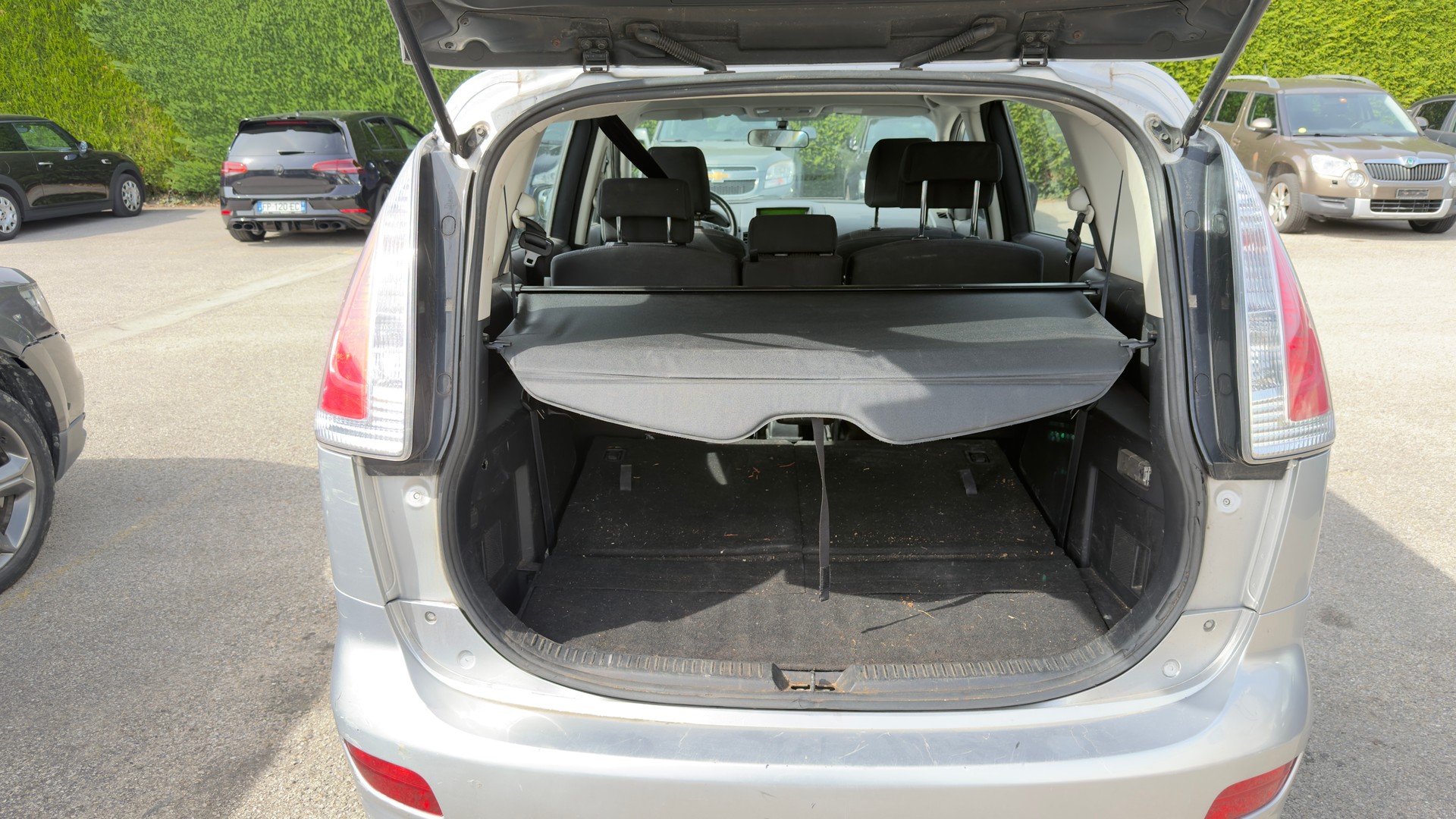 MAZDA 5 2.0 16V Confort-image-8