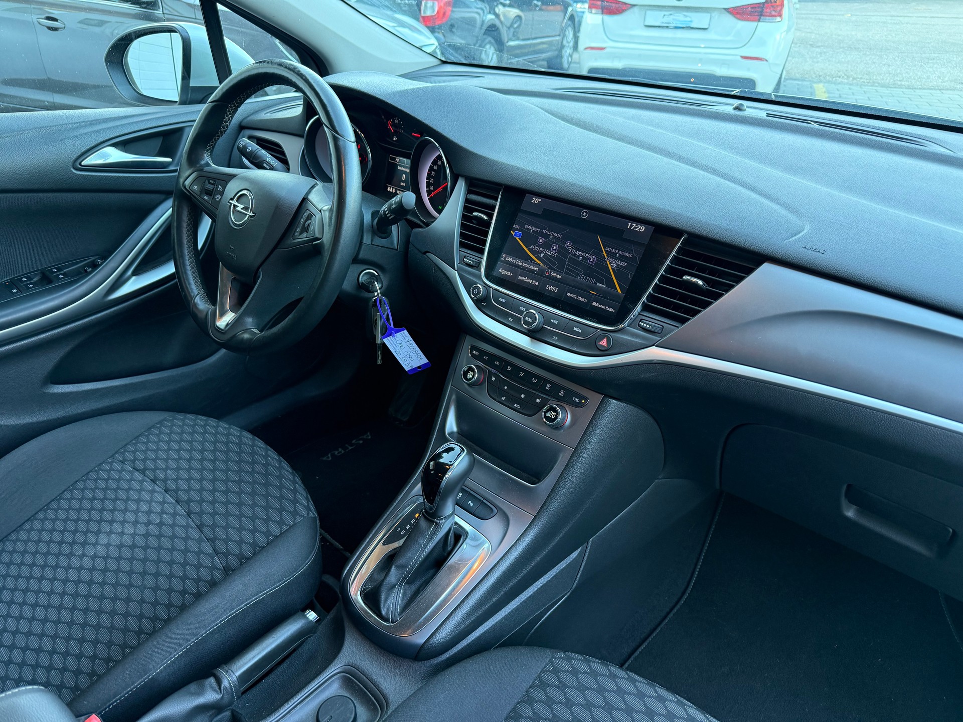 OPEL Astra Sports Tourer 1.6 CDTi ecoF Enjoy Automatic-image-13