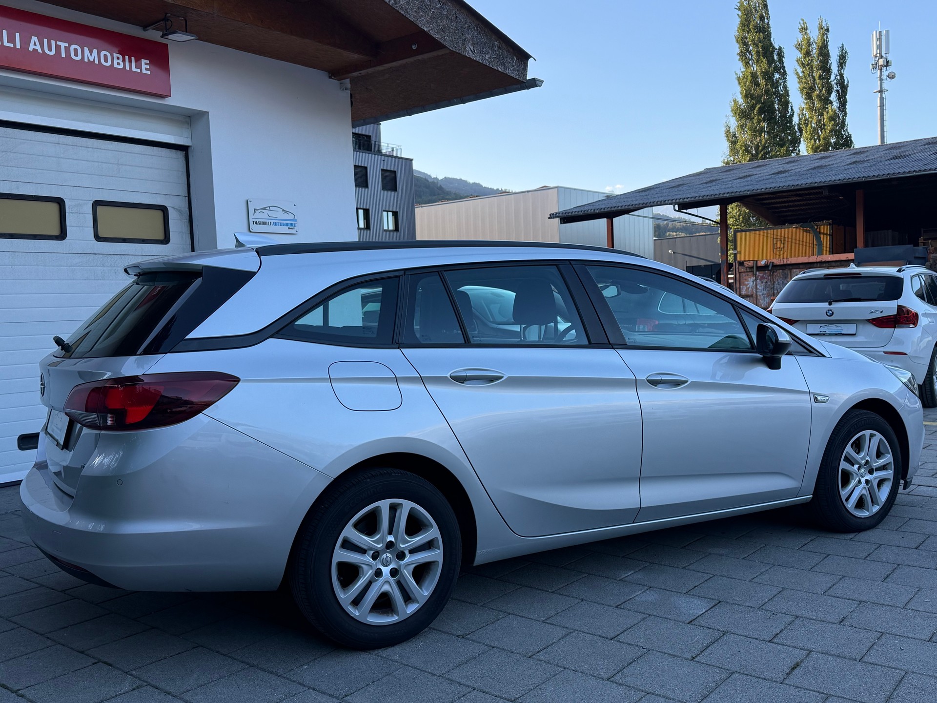 OPEL Astra Sports Tourer 1.6 CDTi ecoF Enjoy Automatic-image-8