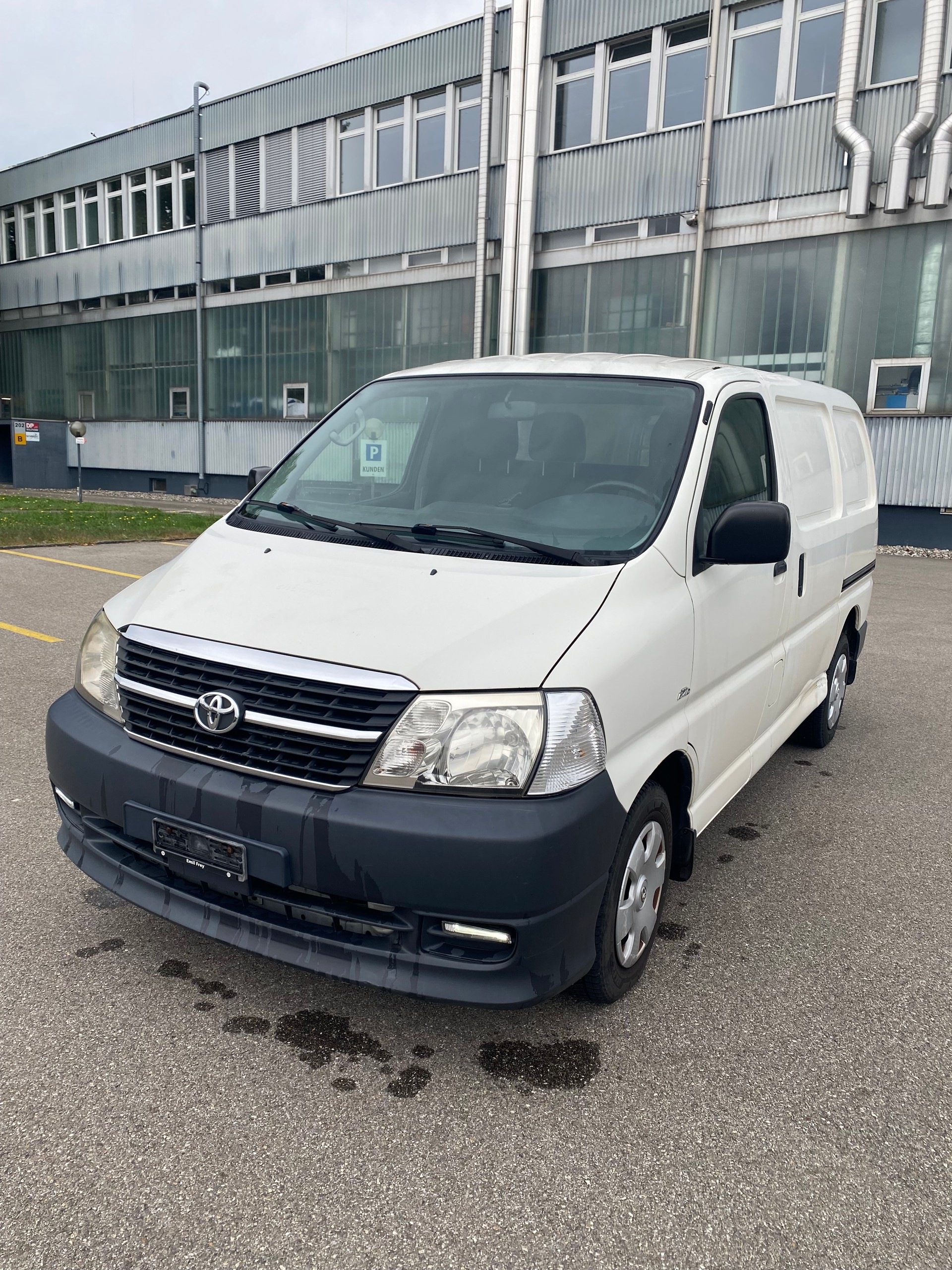 TOYOTA Hiace D-4D Van SWB-image-14