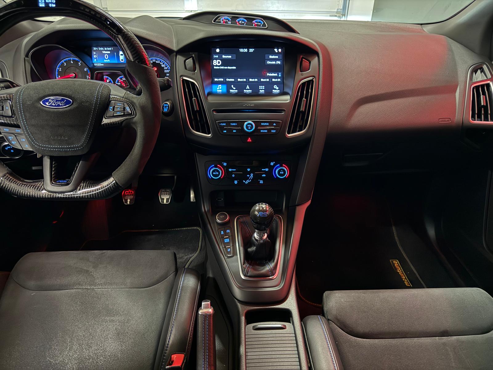 FORD Focus 2.3 EcoBoost RS+ AWD-image-14