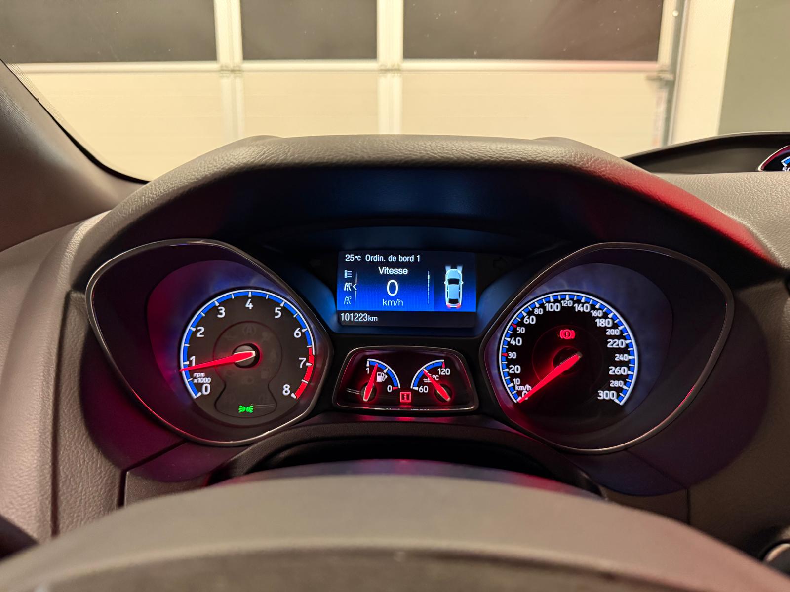 FORD Focus 2.3 EcoBoost RS+ AWD-image-18