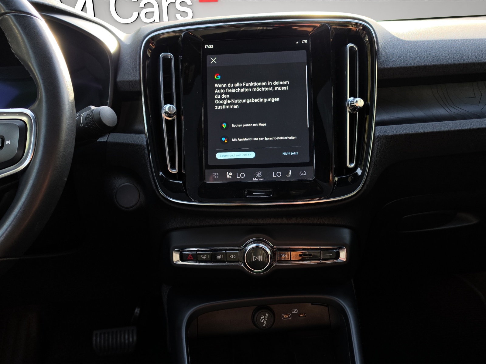 VOLVO C40 P8 Twin Recharge AWD-image-3