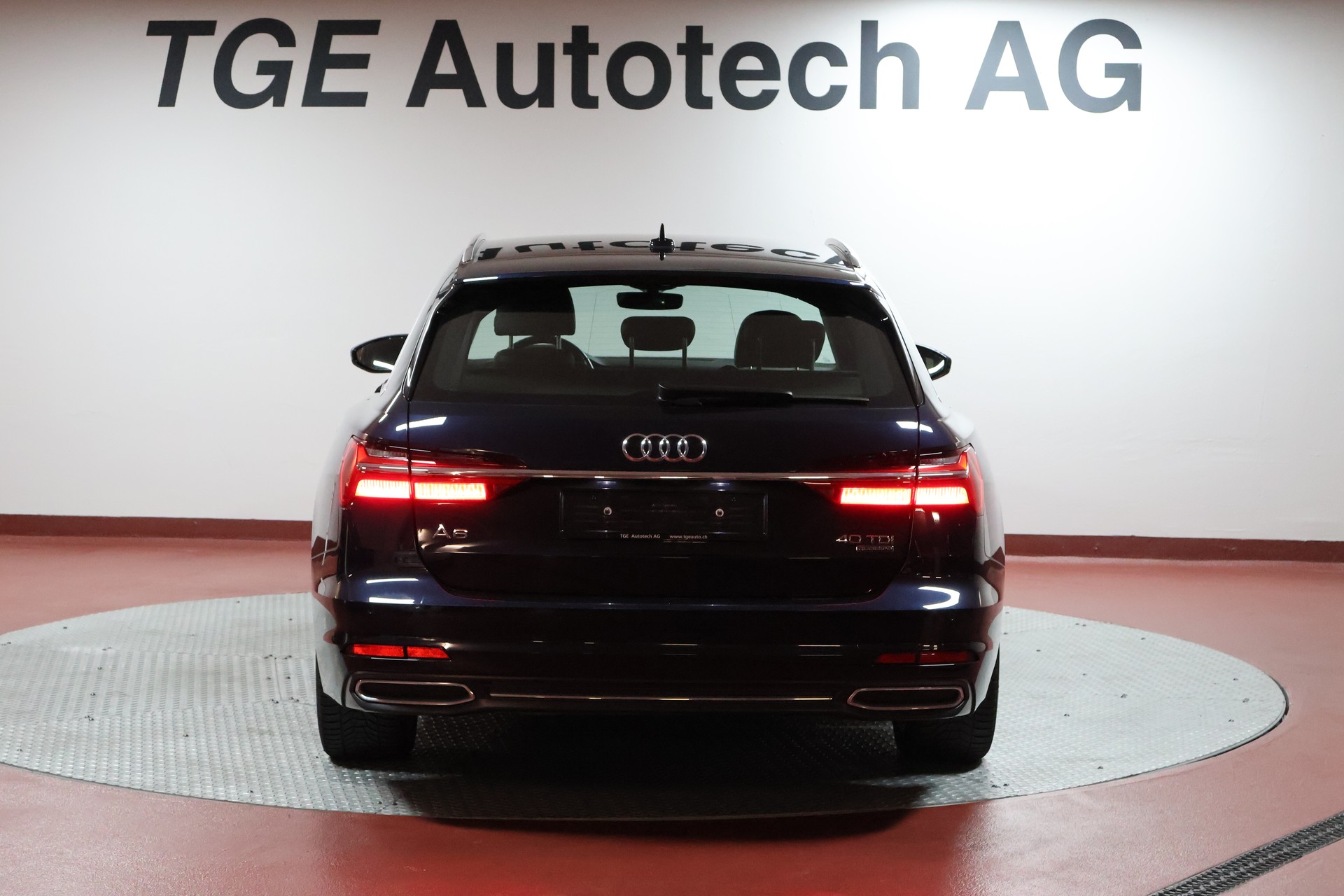 AUDI A6 Avant 40 TDI Sport Attraction quattro S-tronic-image-19