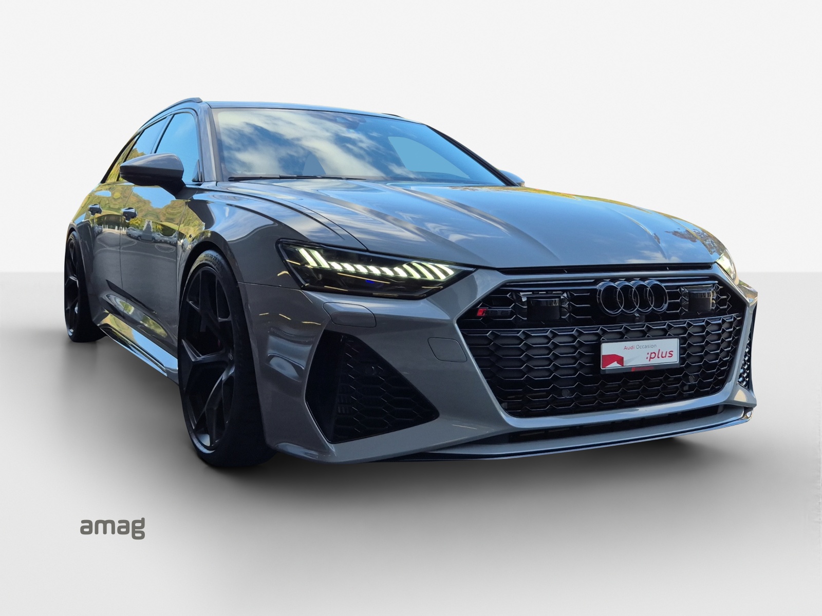 AUDI RS6 Avant 4.0 TFSI V8 quattro in "Nardograu"-image-5