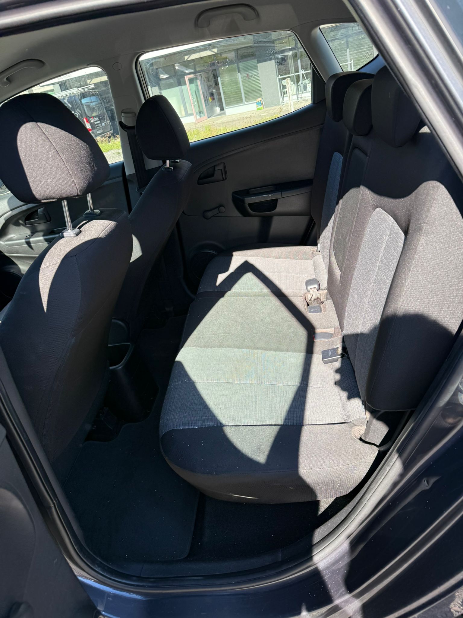 KIA Venga 1.4 CVVT _seven-image-5