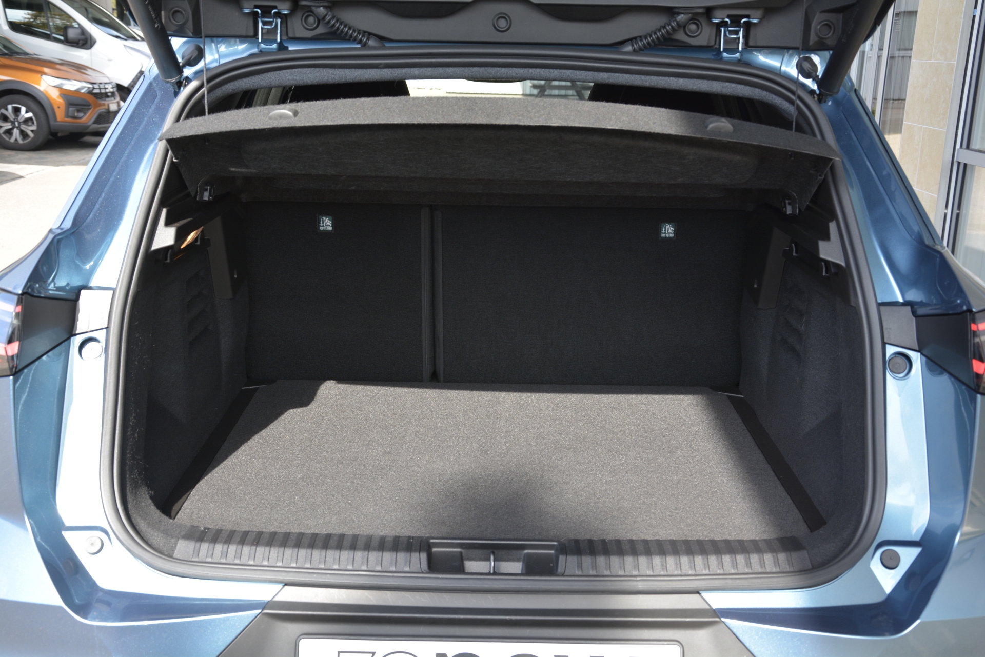 RENAULT Symbioz 1.8 E-Tech iconic-image-8