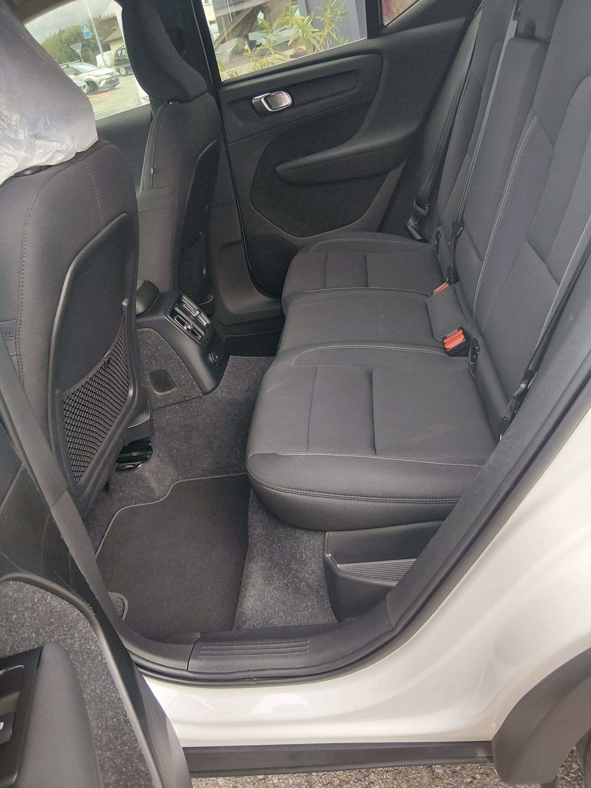 VOLVO XC40 T5 TwE Inscription Expression DCT-image-7