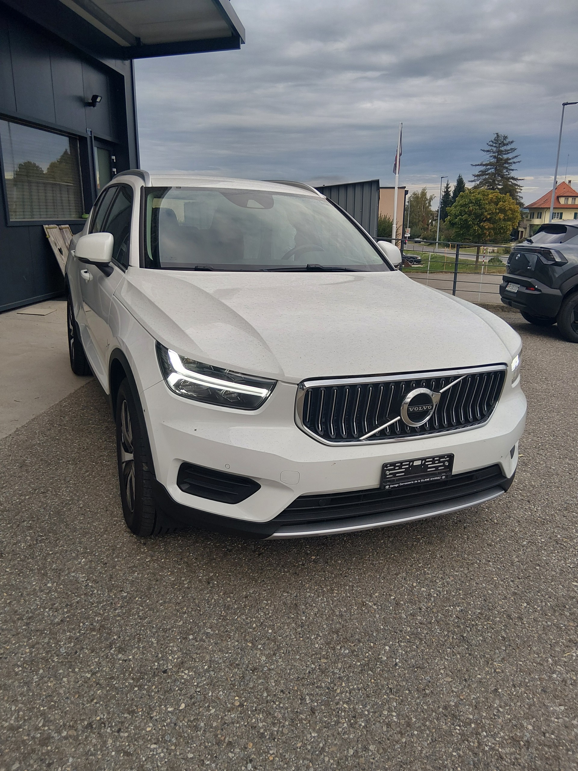 VOLVO XC40 T5 TwE Inscription Expression DCT-image-3