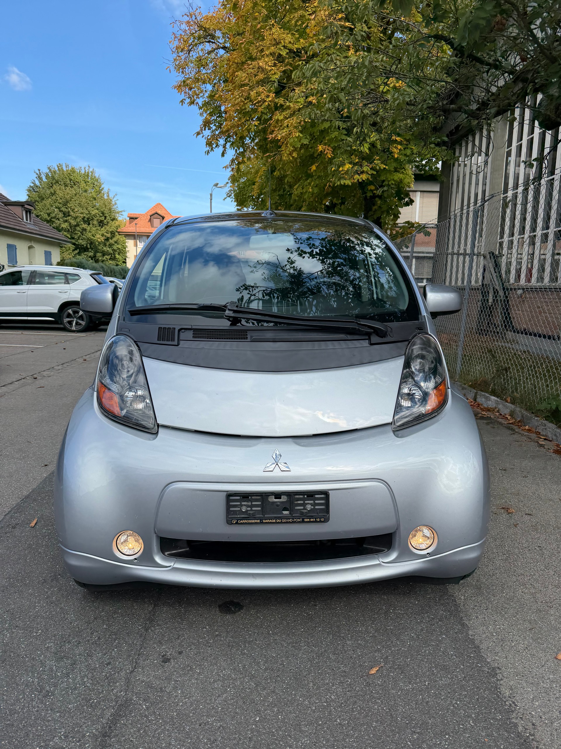 MITSUBISHI i MiEV-image-1