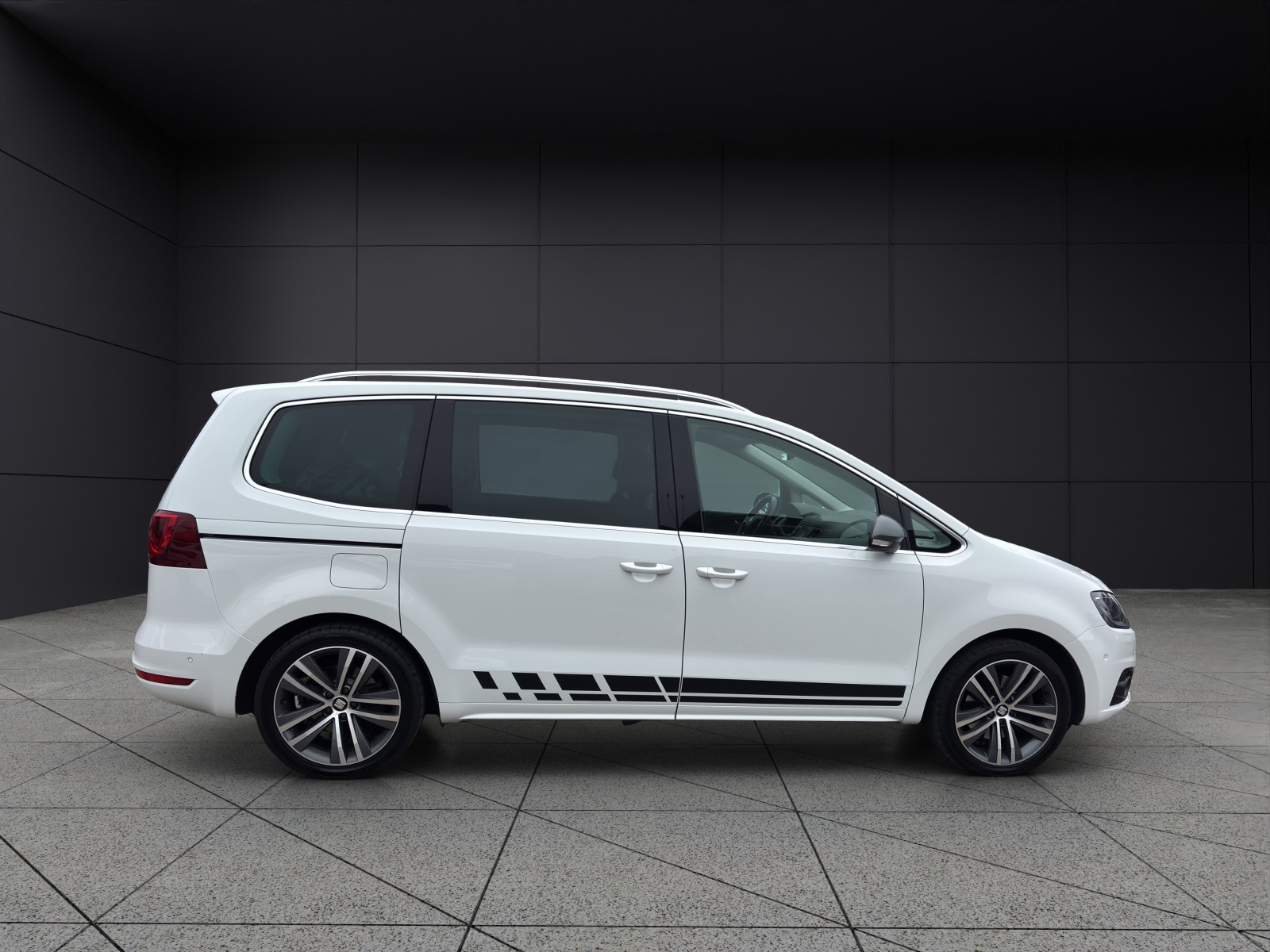 SEAT Alhambra 2.0 TDI FR Line 4Drive-image-6