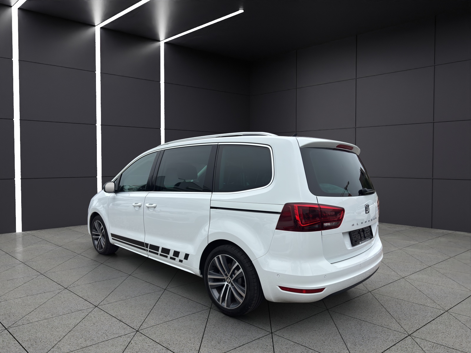 SEAT Alhambra 2.0 TDI FR Line 4Drive-image-3