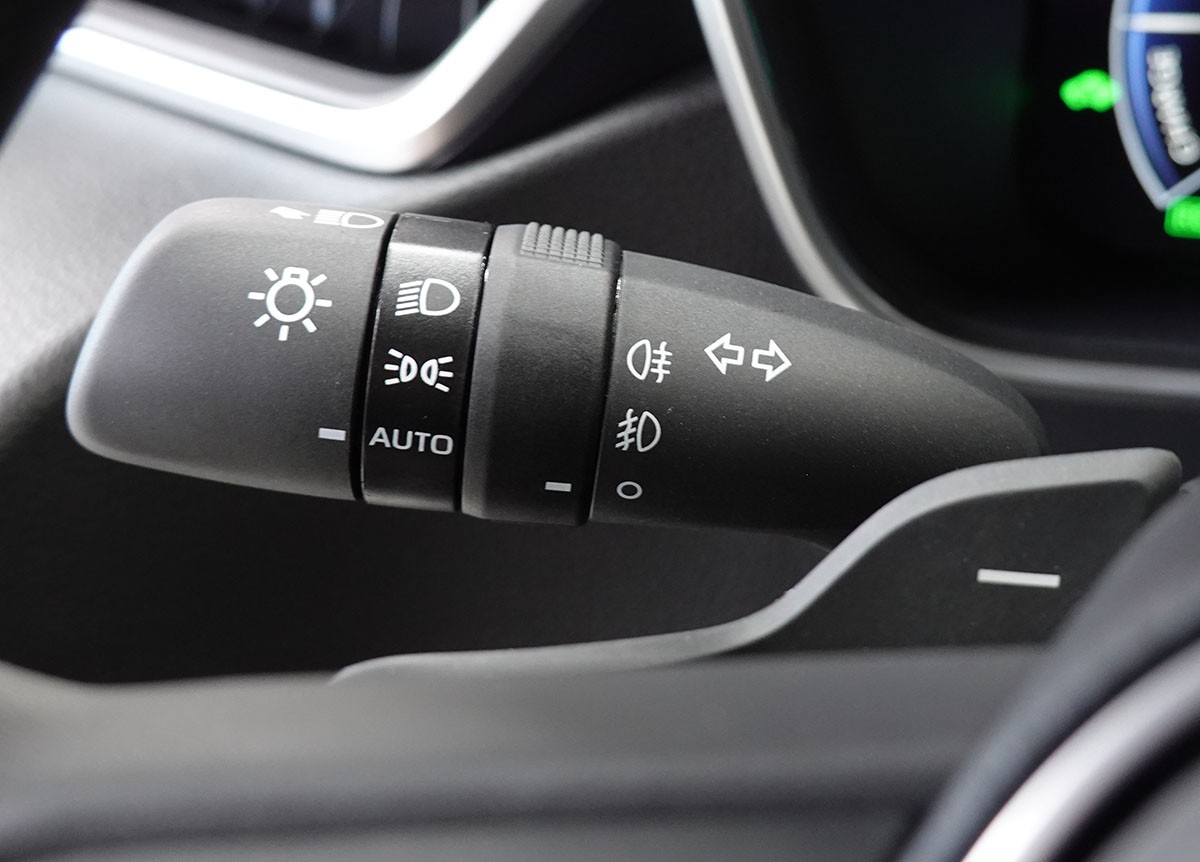 TOYOTA Corolla Touring Sports 2.0 HSD Premium e-CVT, VOLLEDER-image-16