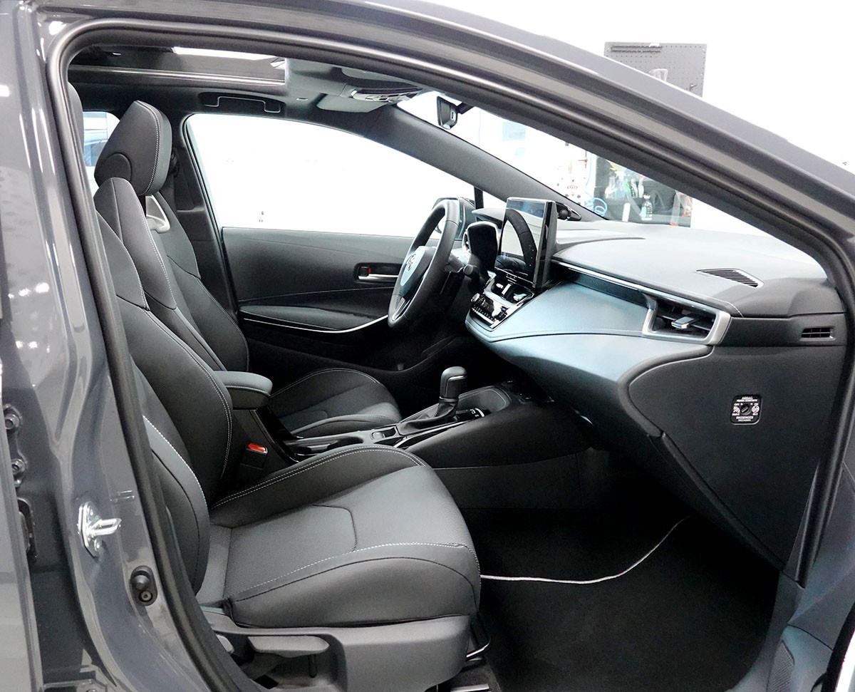 TOYOTA Corolla Touring Sports 2.0 HSD Premium e-CVT, VOLLEDER-image-4