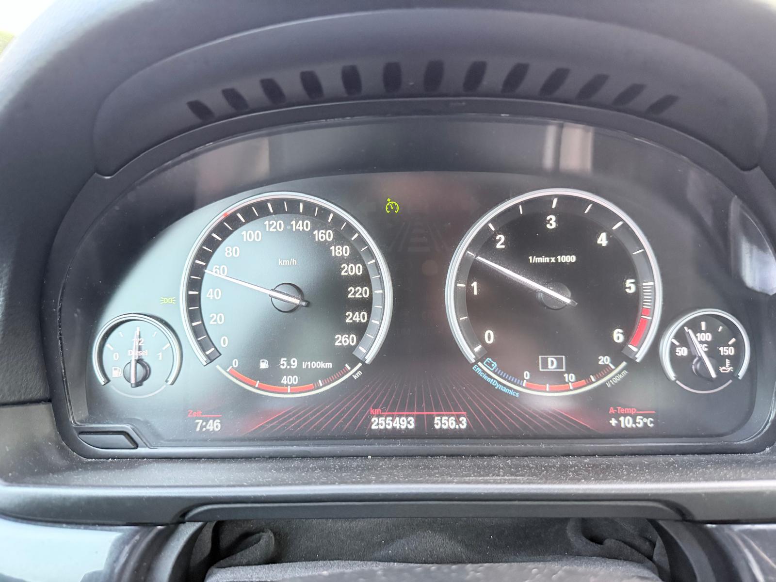 BMW 535d xDrive Touring Steptronic-image-4