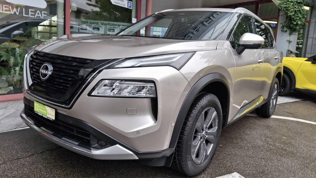 NISSAN X-Trail 1.5 VC-T Tekna+ e-4orce 20 Zoll-image-1