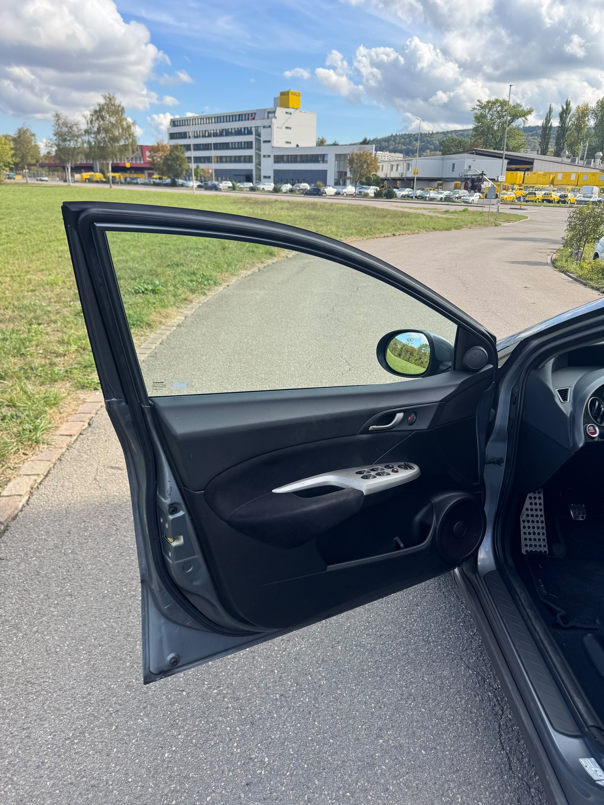 HONDA Civic 1.8i Sport Mit Frisch MFK 14.10.2026-image-11