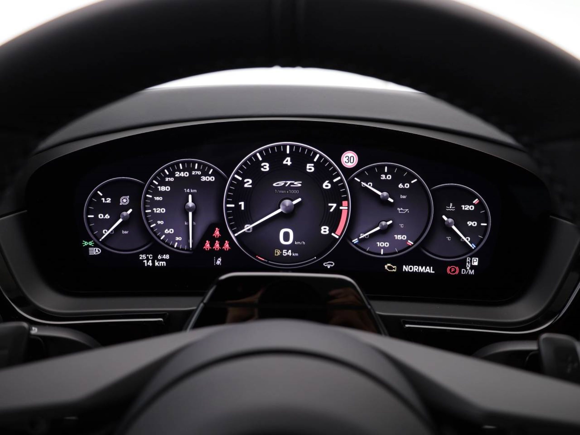 PORSCHE Cayenne GTS-image-9