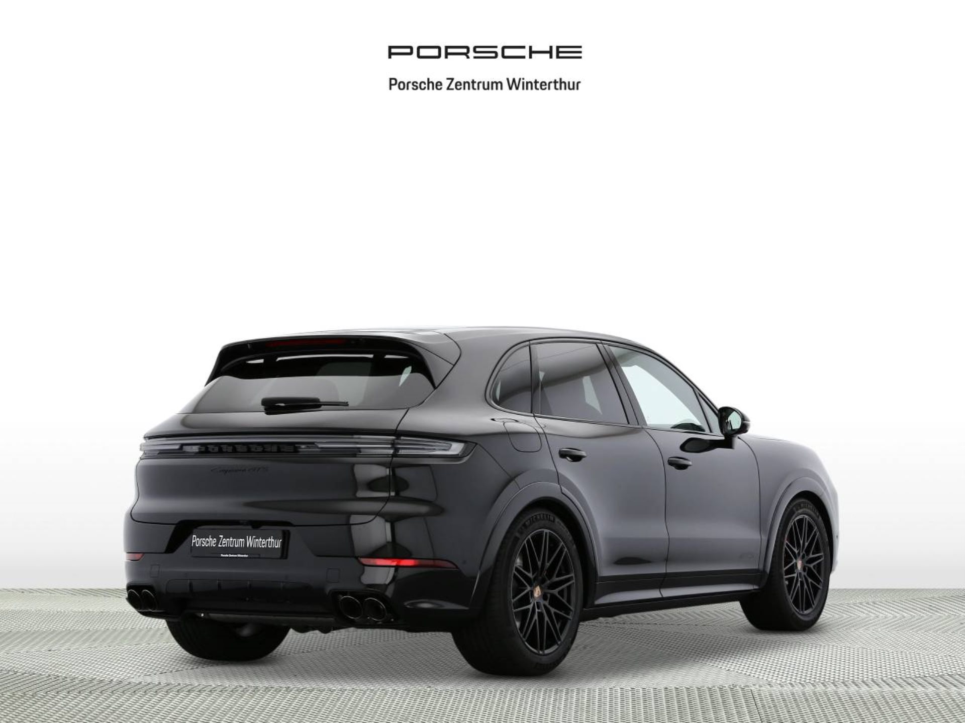 PORSCHE Cayenne GTS-image-2