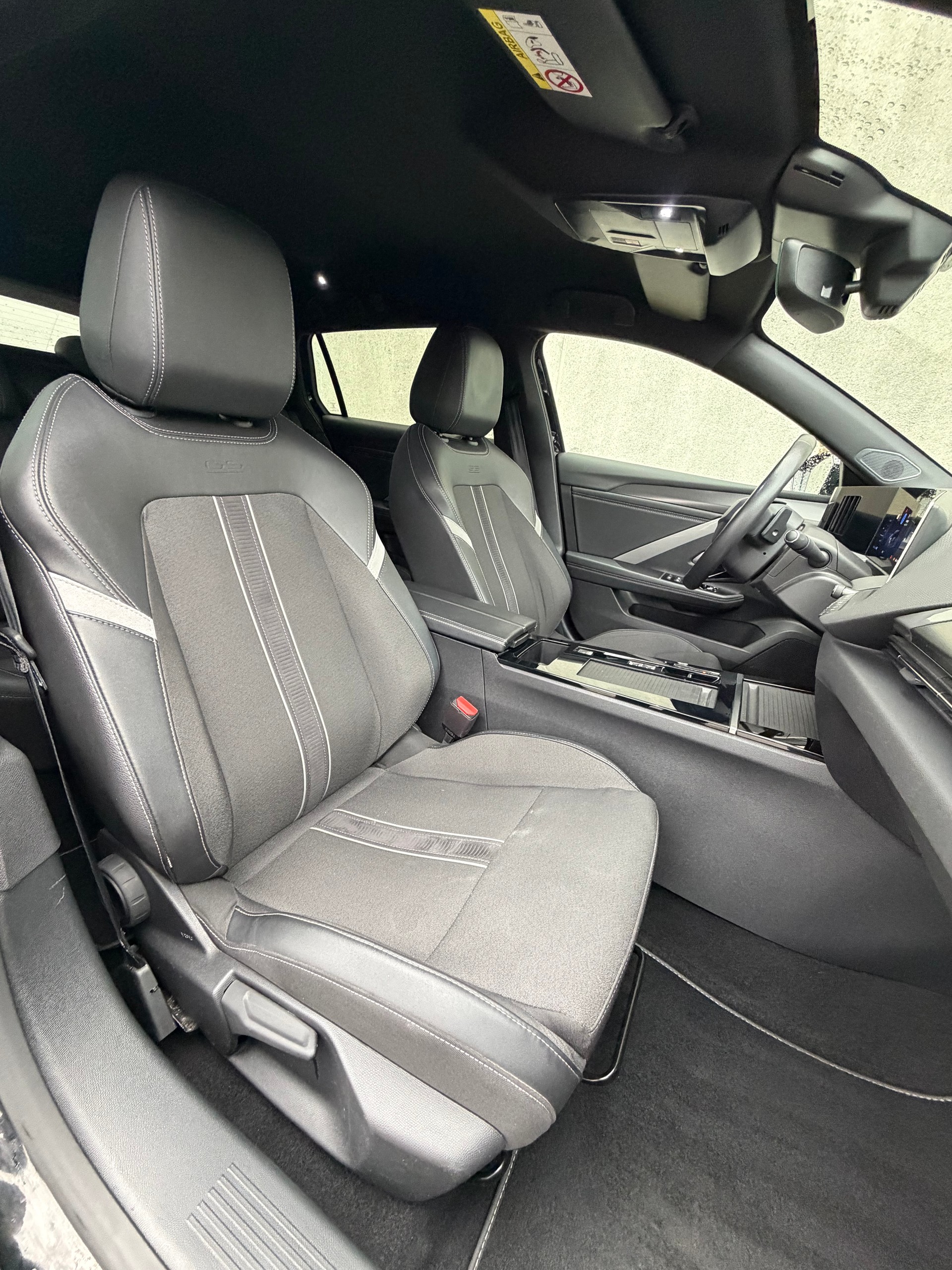 OPEL Astra Sports Tourer 1.6 PHEV Turbo GS A-image-9