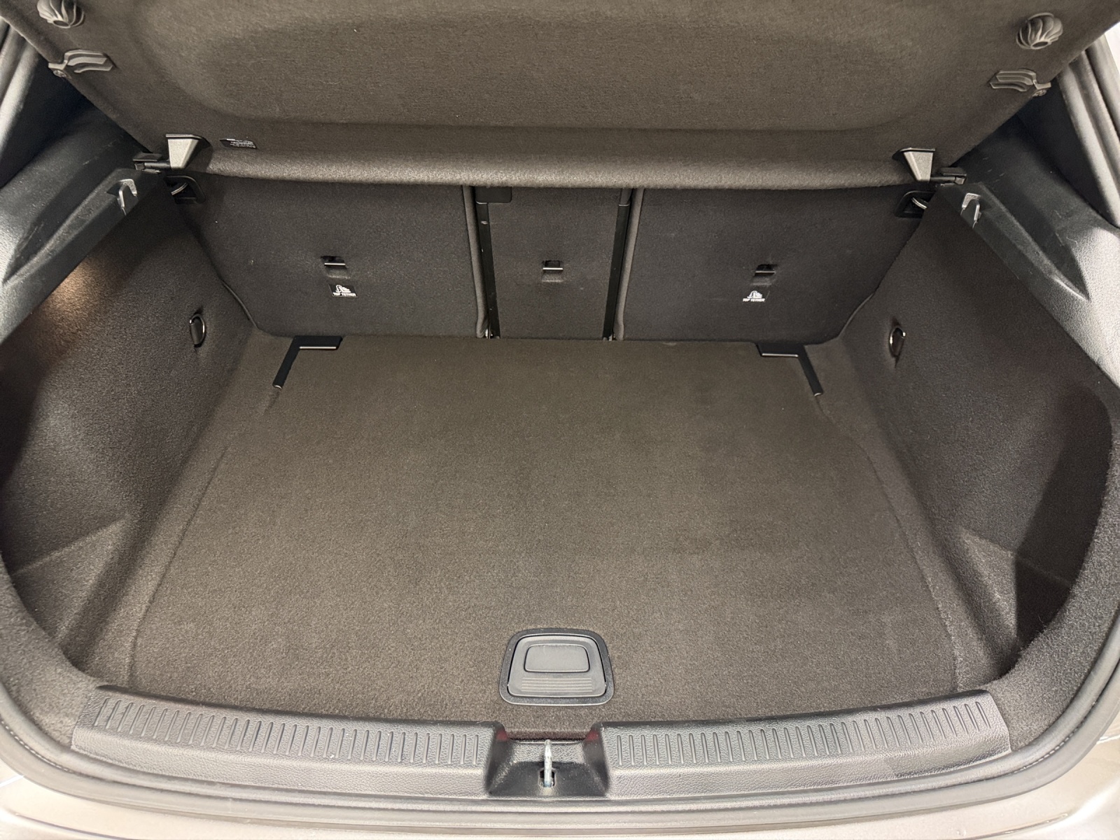 Image MERCEDES-BENZ A-200 A 200 AMG Line