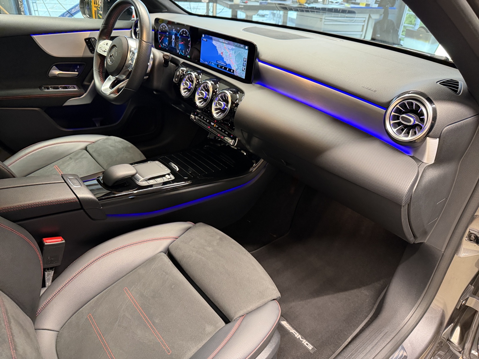 Image MERCEDES-BENZ A-200 A 200 AMG Line