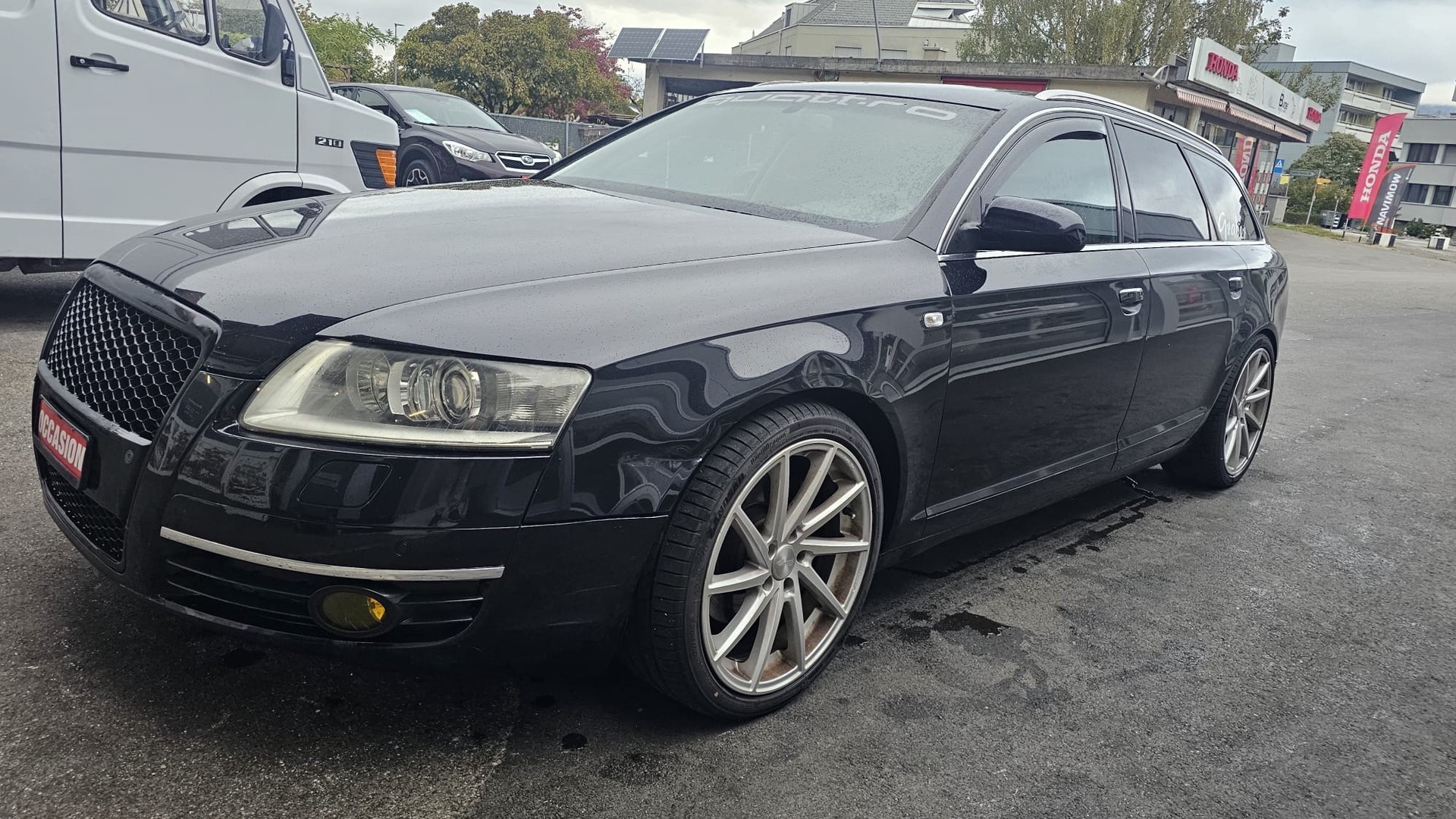 AUDI A6 Avant 3.0 V6 TDI quattro-image-1