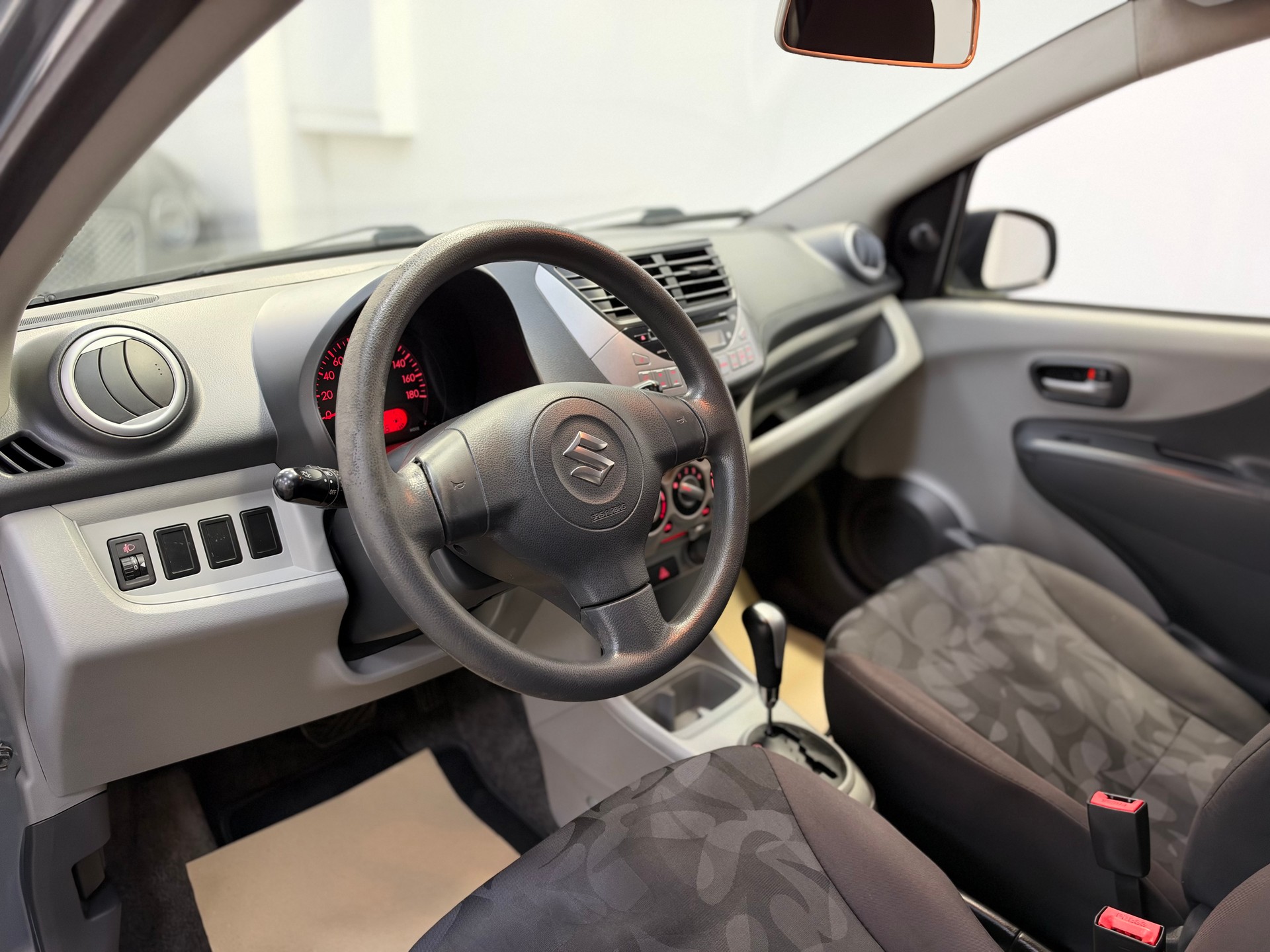 SUZUKI Alto 1.0 GL Top Automatic-image-6