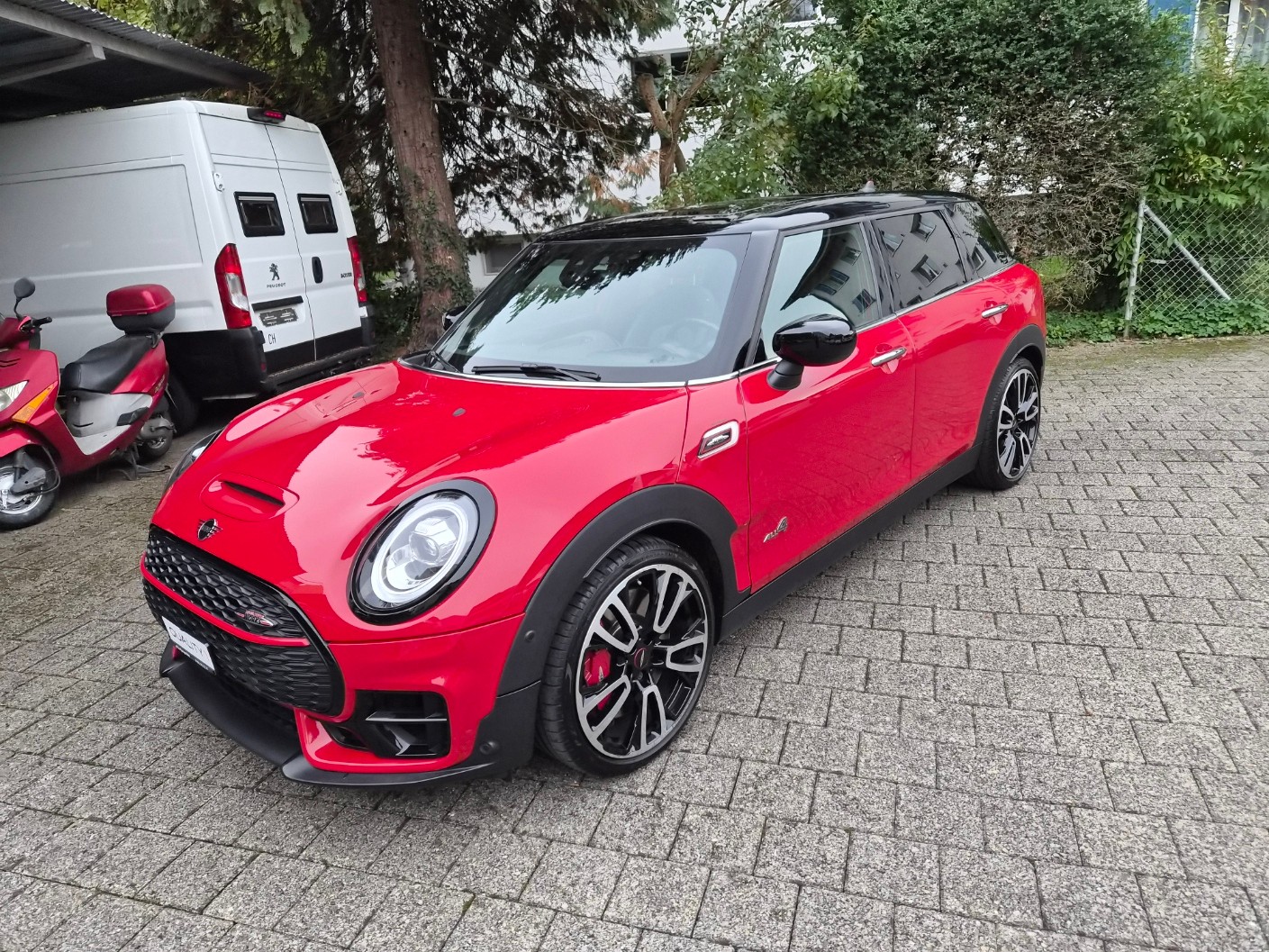 Car photo