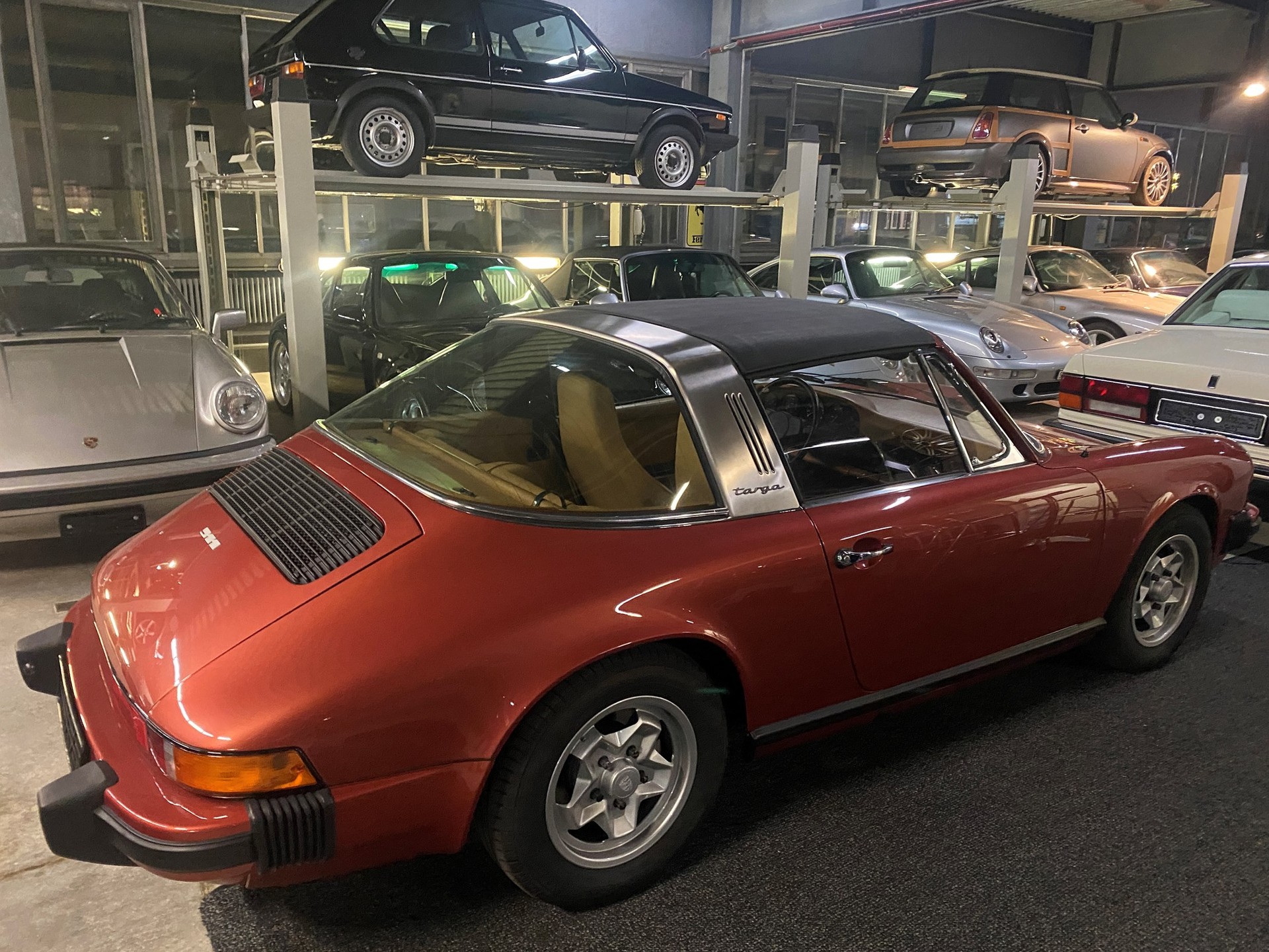 PORSCHE 911 Targa 2.7 Sportomatic-image-9