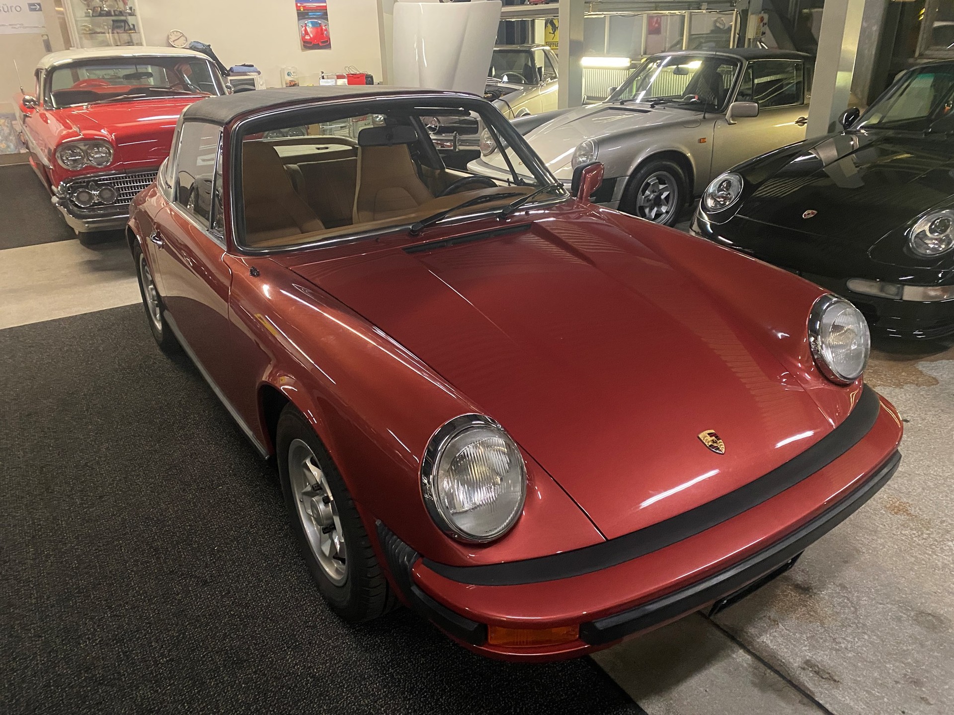 PORSCHE 911 Targa 2.7 Sportomatic-image-3