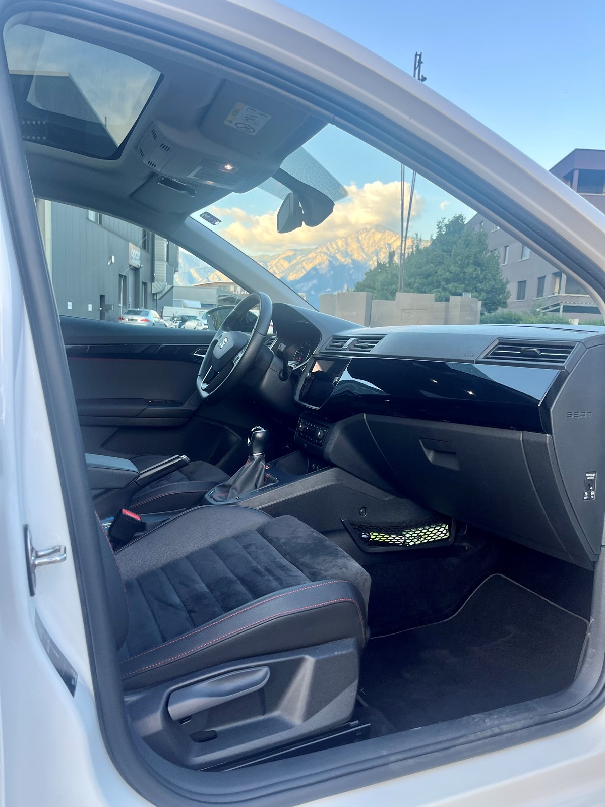 SEAT Ibiza 1.0 EcoTSI FR-image-12