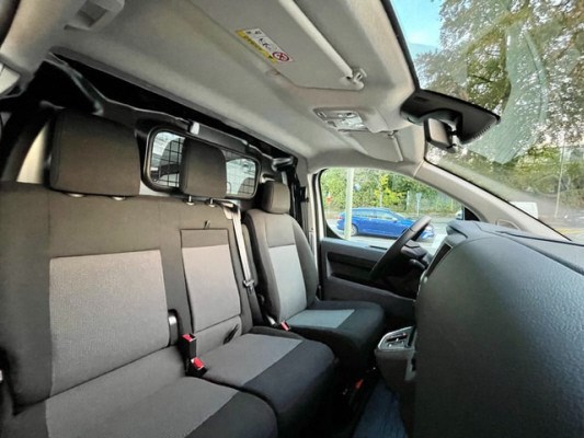 OPEL Vivaro C. -e 75 kWh Enjoy M-image-9