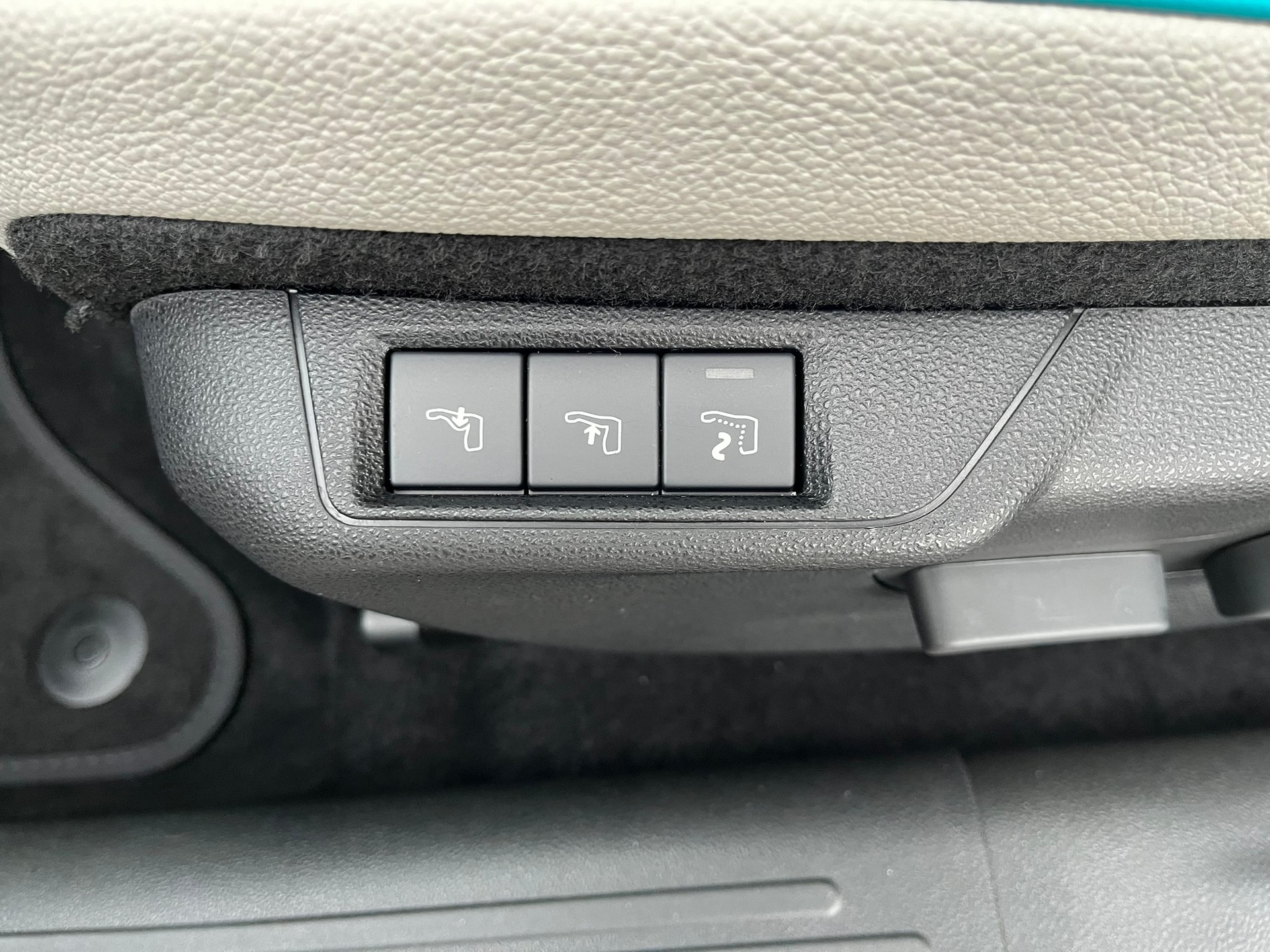 FIAT 600h MildHybrid La Prima-image-6