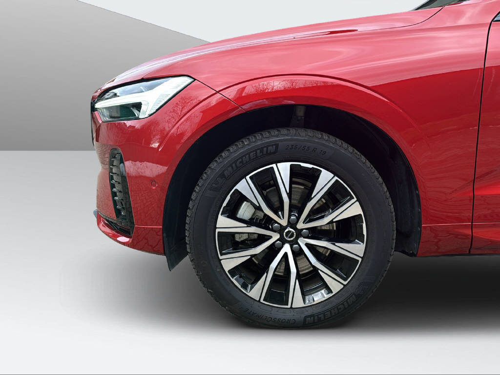 VOLVO XC60 2.0 B5 MH Plus Dark AWD-image-7