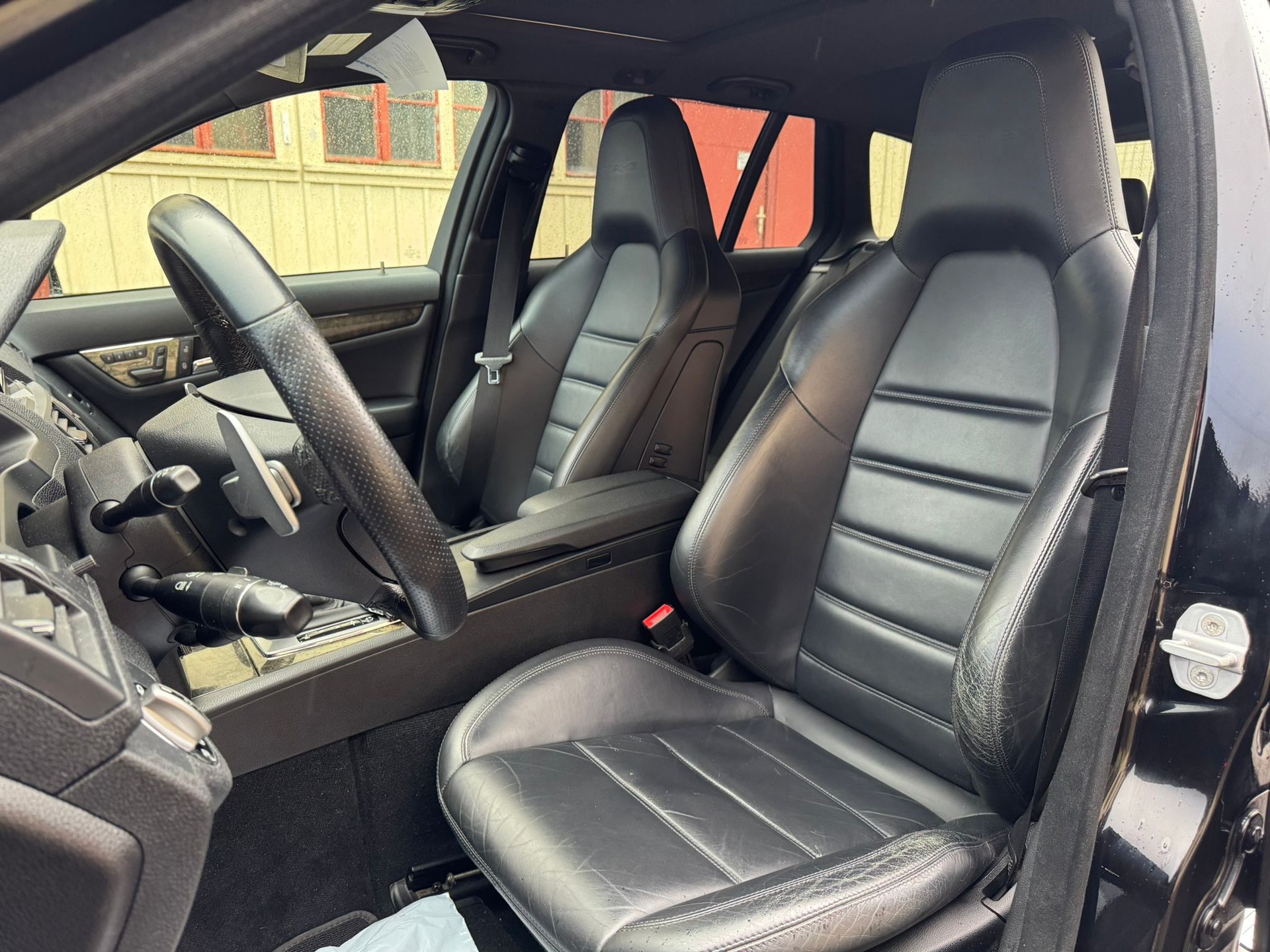 MERCEDES-BENZ C 63 AMG Avantgarde 7G-Tronic-image-9