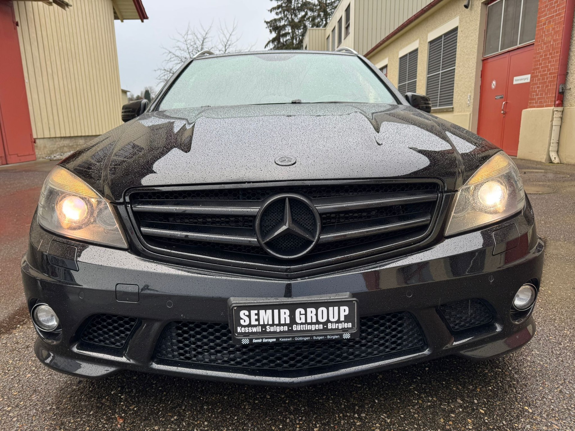 MERCEDES-BENZ C 63 AMG Avantgarde 7G-Tronic-image-2