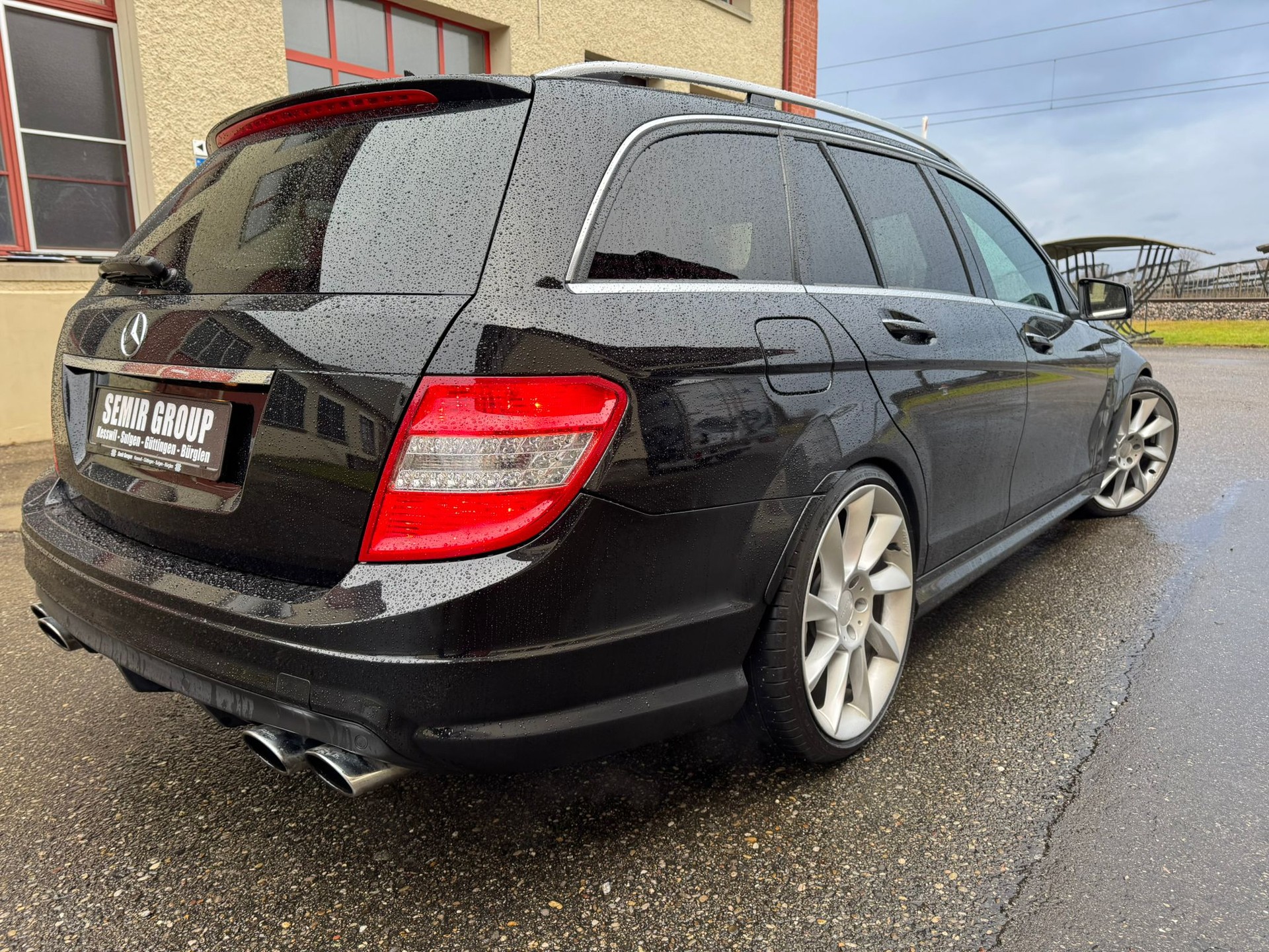 MERCEDES-BENZ C 63 AMG Avantgarde 7G-Tronic-image-6
