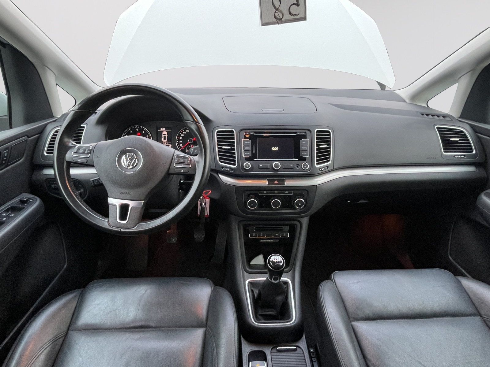 VW Sharan 1.4 TSI BlueMotion Technology Trendline-image-9