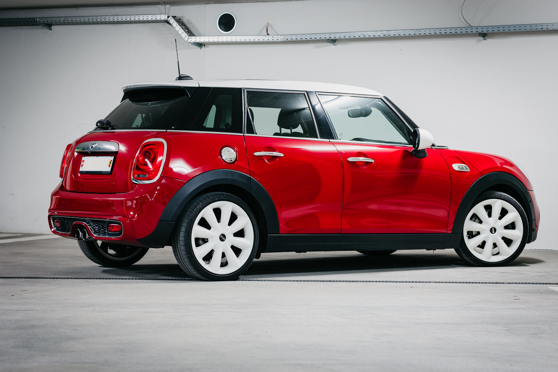 MINI Mini Cooper S-image-2