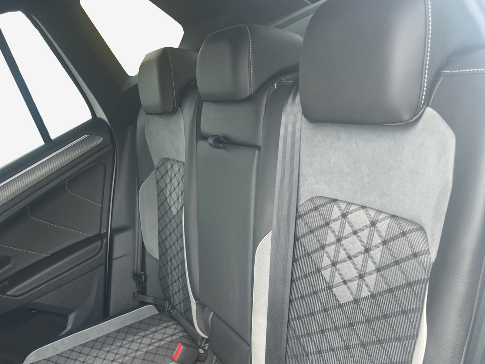 VW Tiguan 1.4TSI PHEV Selection DSG-image-11