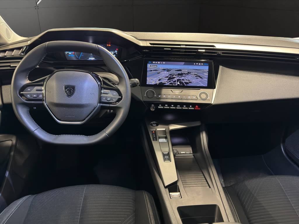 PEUGEOT 308 1.6 PHEV 180 Active-image-5