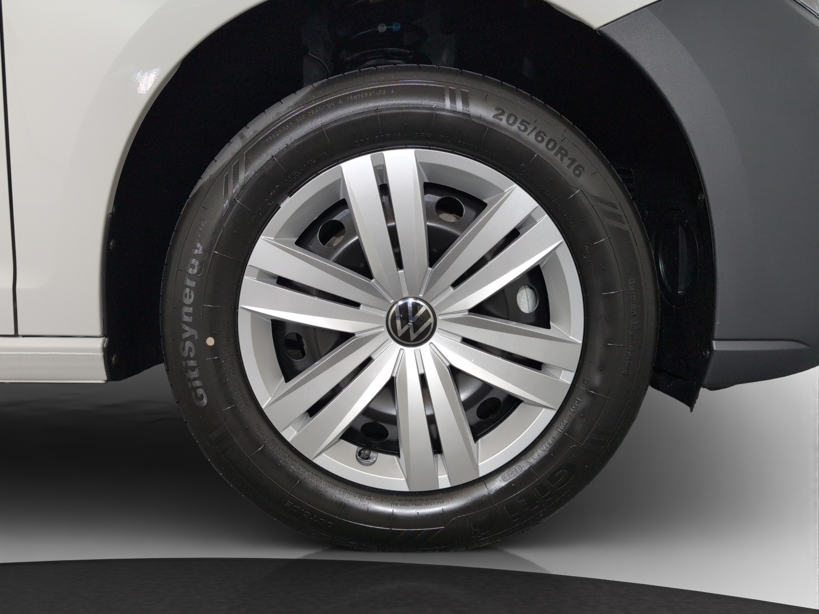 VW Caddy Cargo 2.0TDI 4Motion-image-4