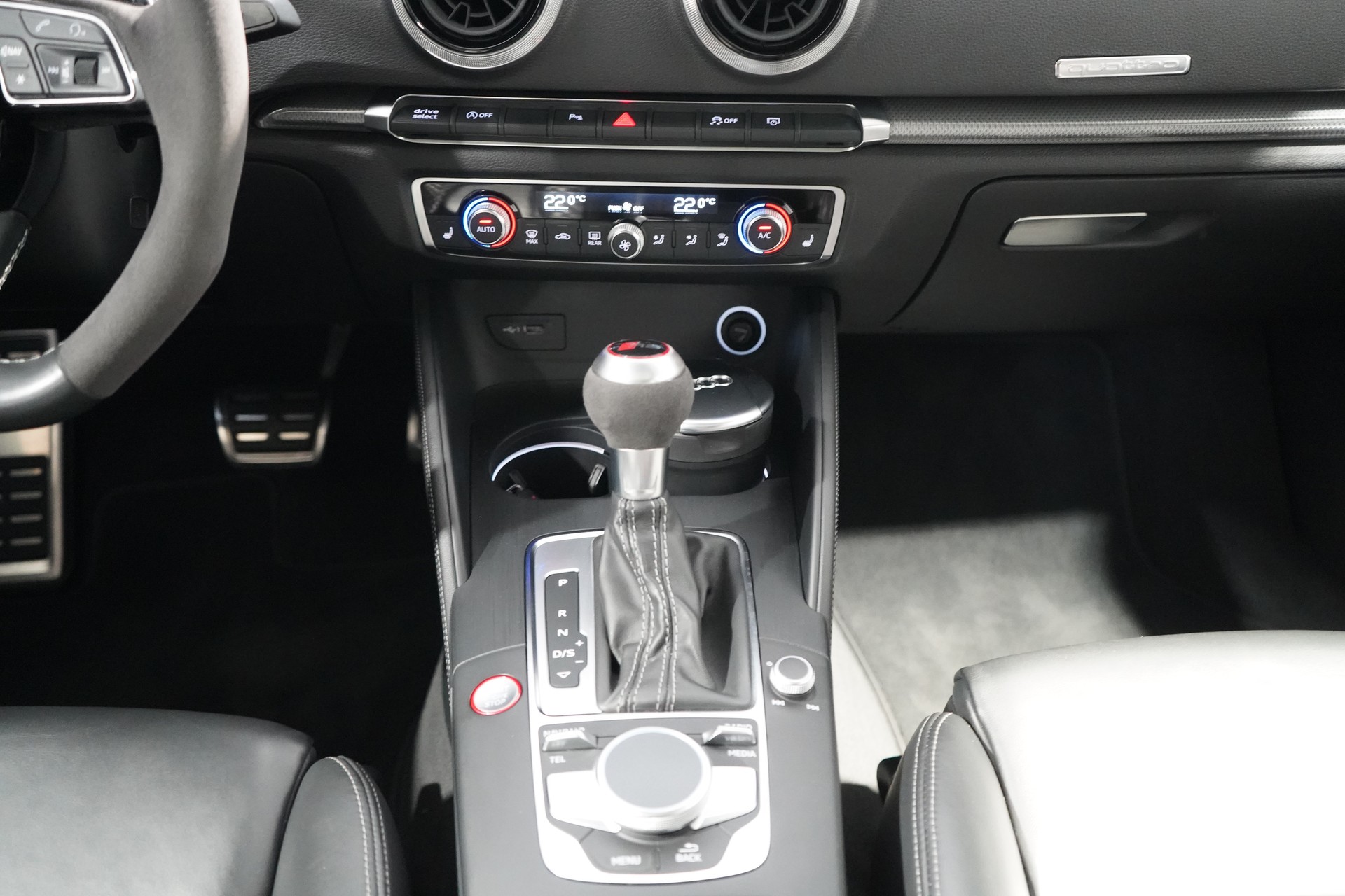 AUDI RS3 SB 2.5 TSI quattro-image-10