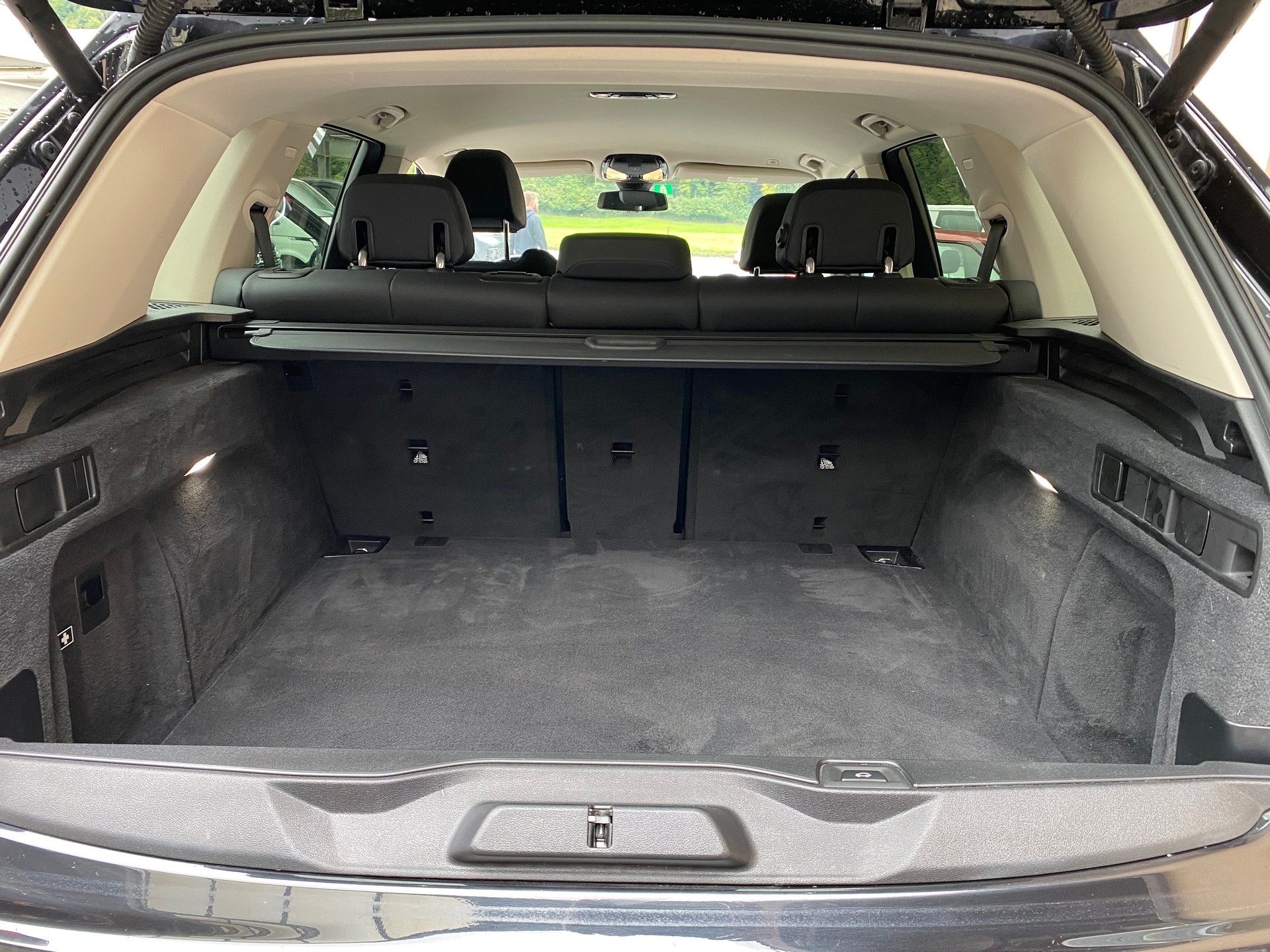 BMW X5 xDrive 40i Steptronic-image-8