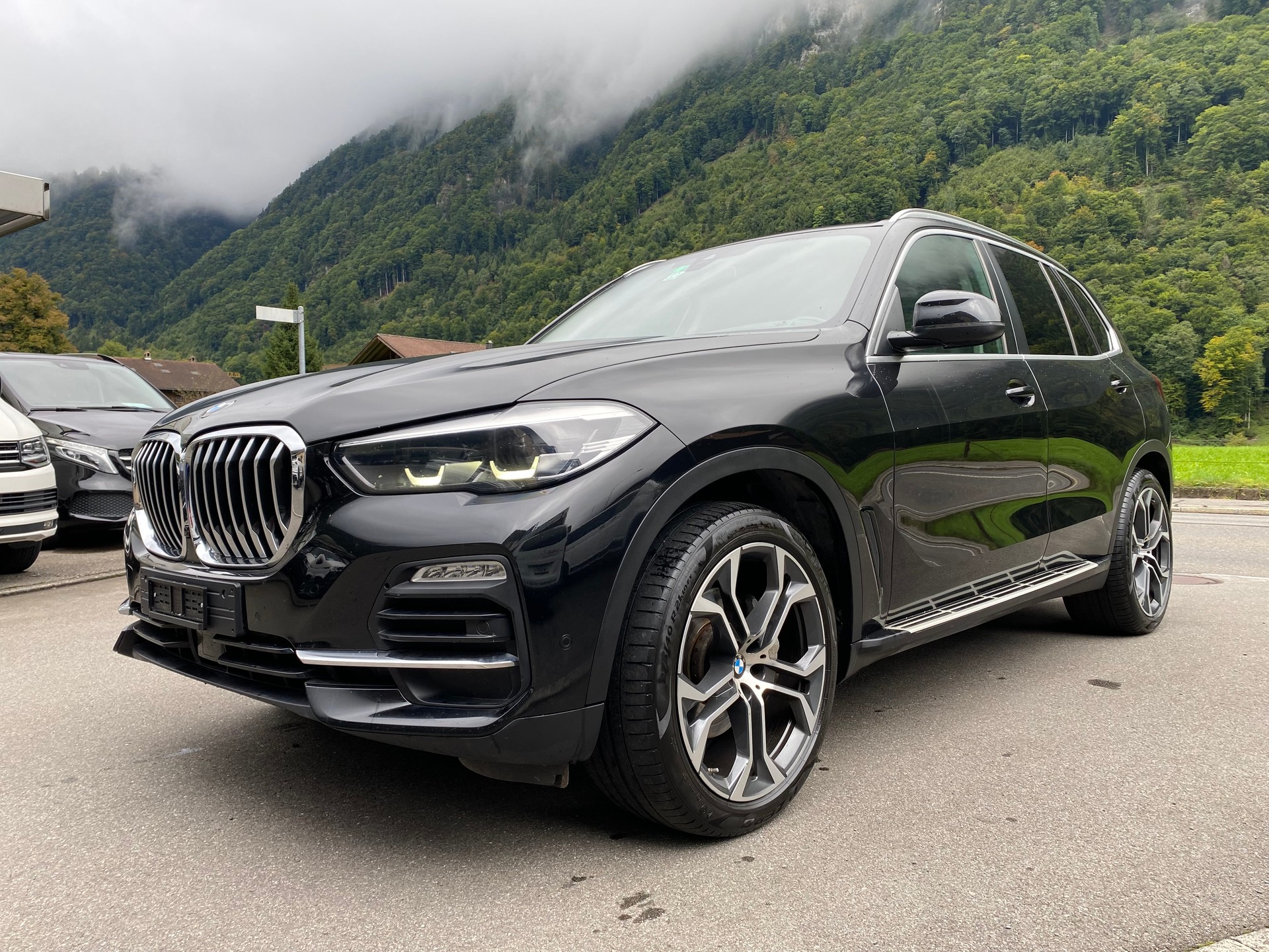 BMW X5 xDrive 40i Steptronic-image-1