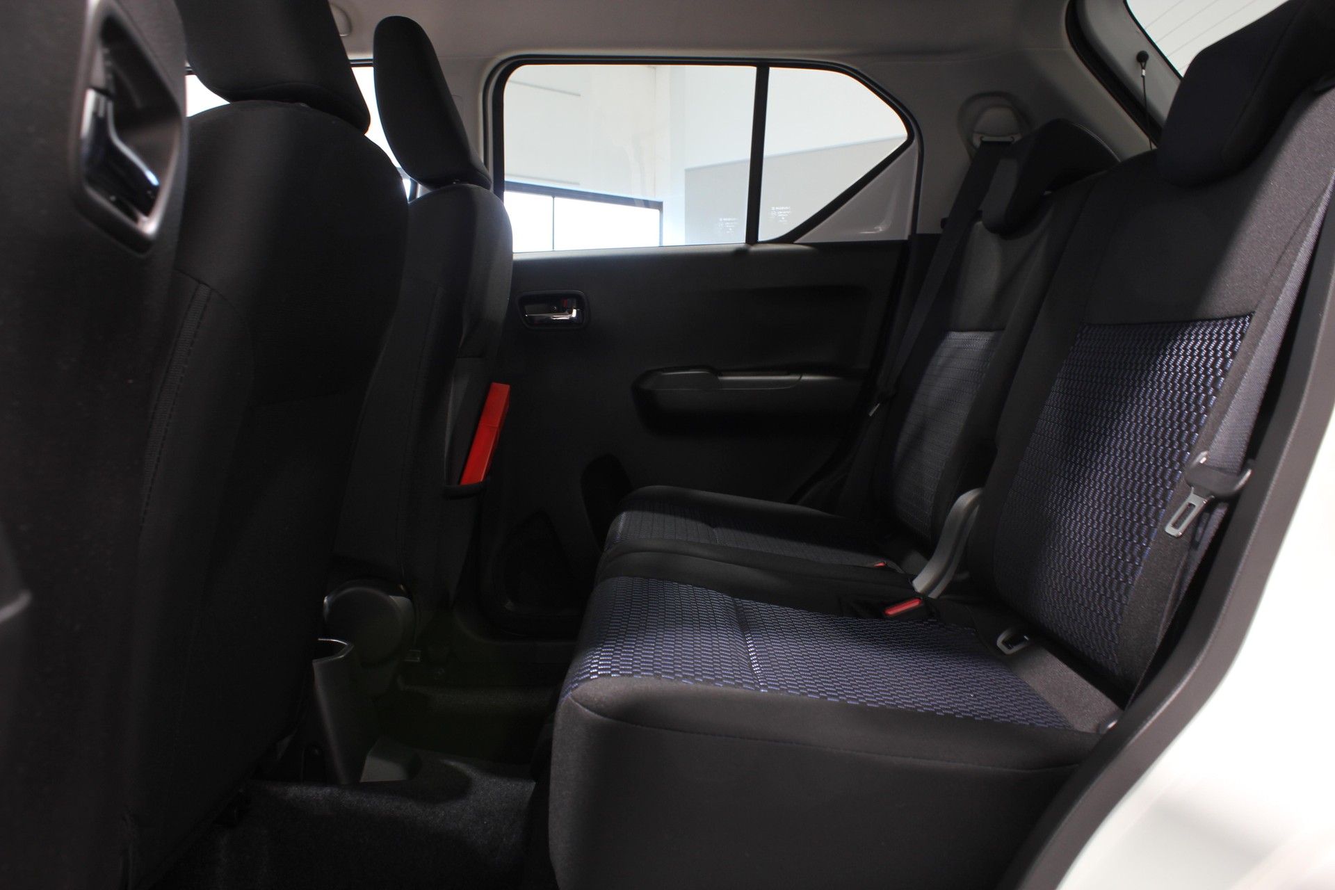 SUZUKI Ignis 1.2 Compact Top Hybrid 4x4-image-7